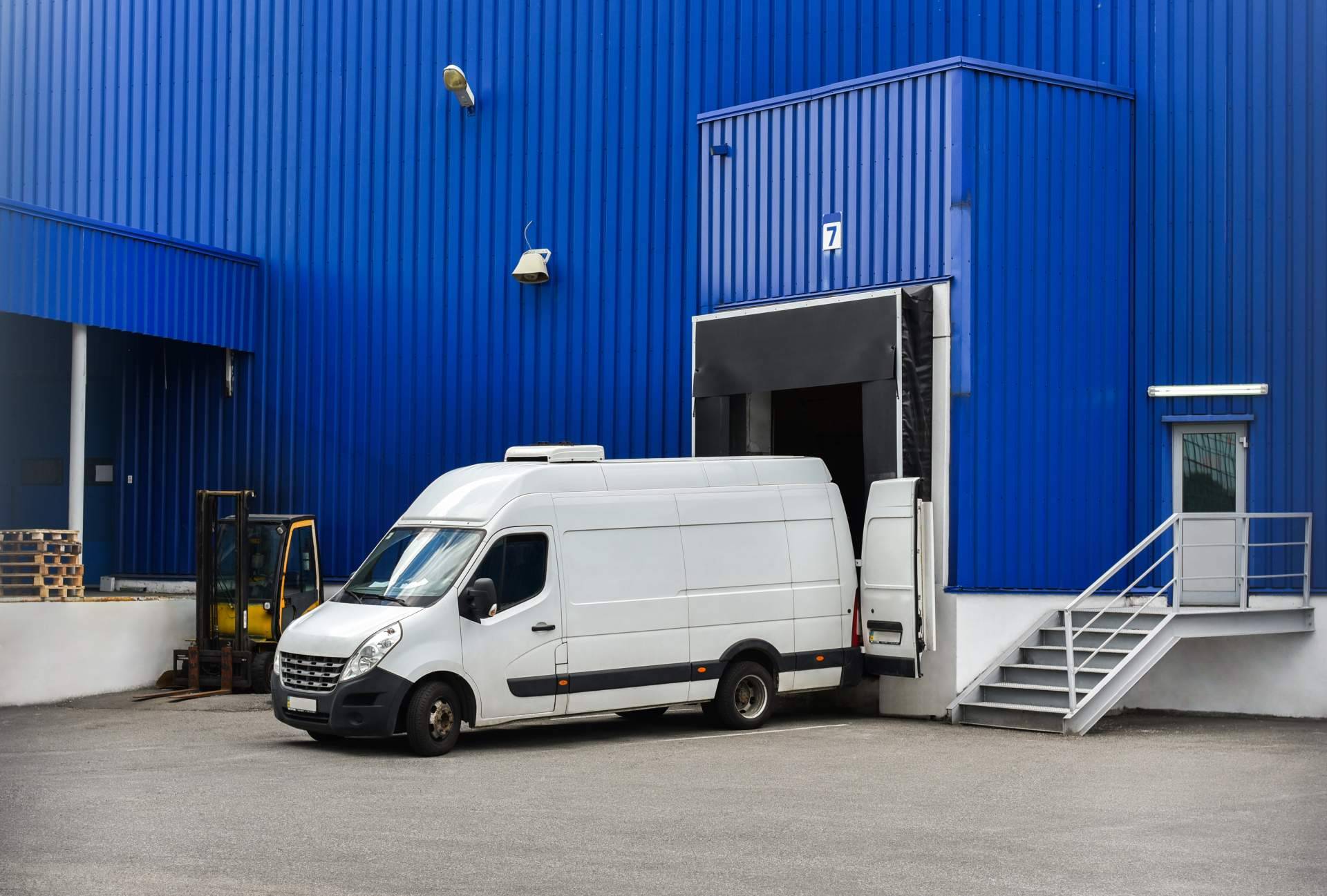Vehículos de calidad para logística y distribución, con M10Selection