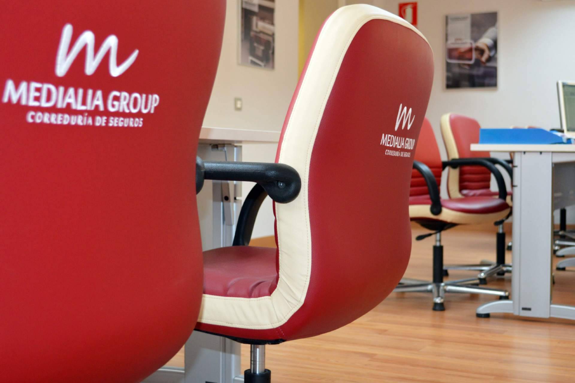 ¿Dónde encontrar una correduría de seguros que ofrece la oportunidad de operar como parte de sus franquicias de seguros? Medialia Group
