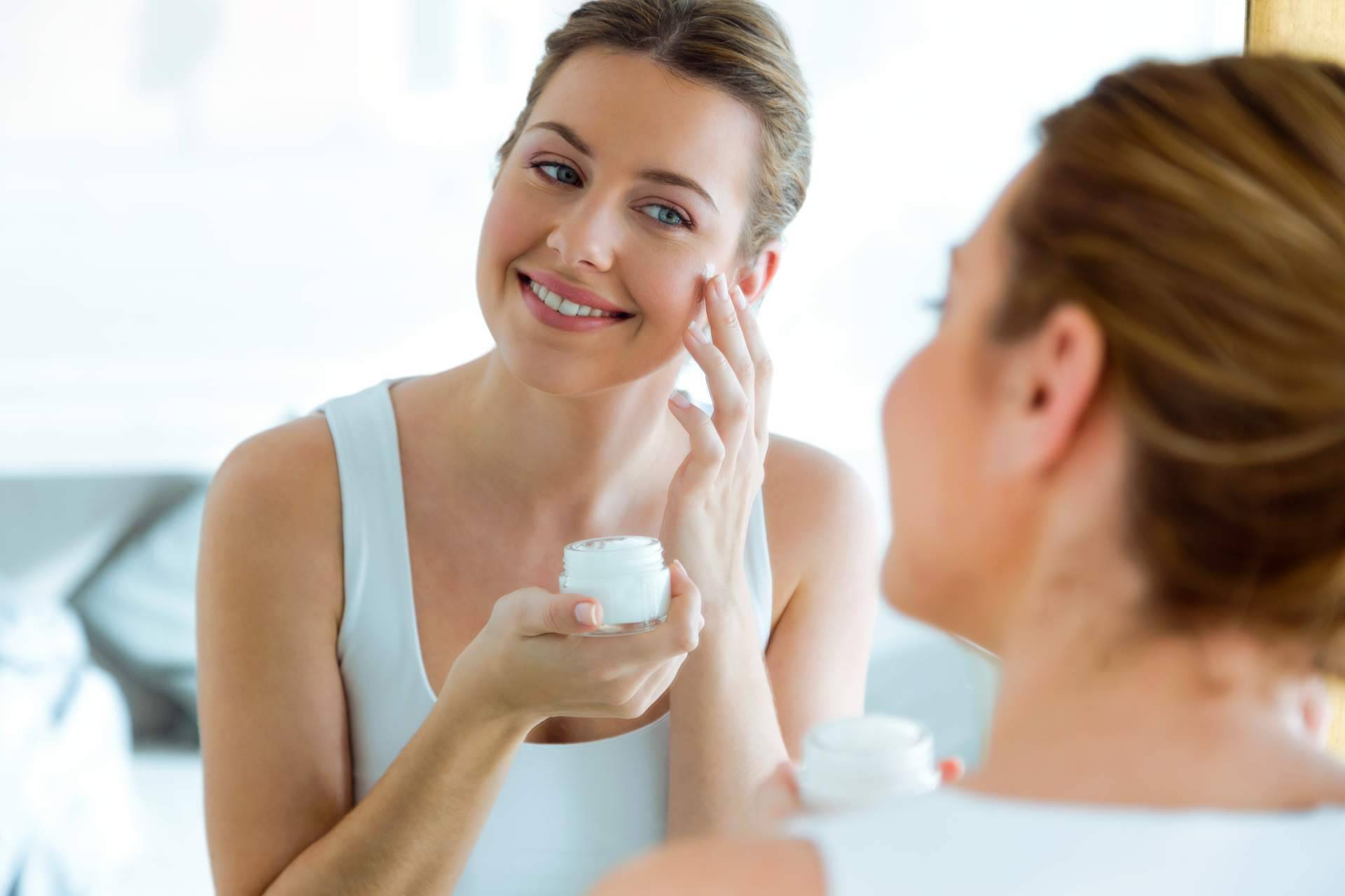 Cuidado facial inteligente y tratamiento de la piel con Aquapure