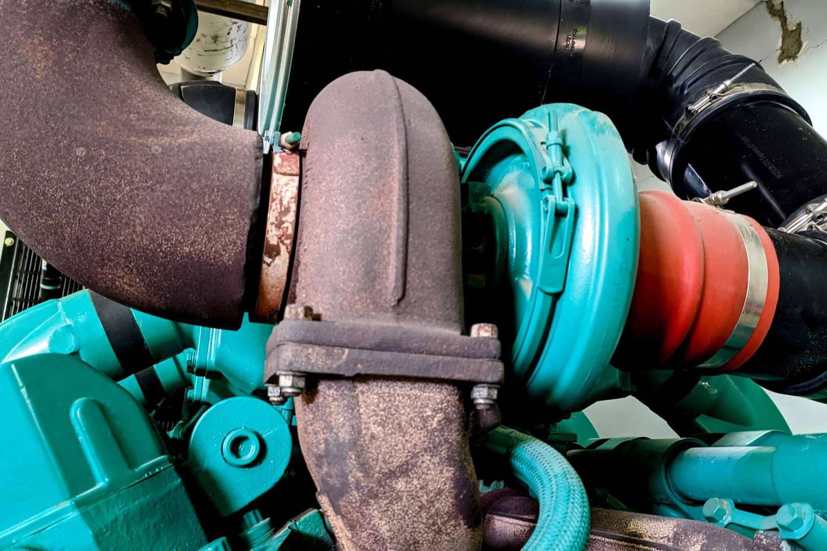 Turbos24h incluye en su catálogo el Turbo Cummins Marino 6.0 Holset 3592369