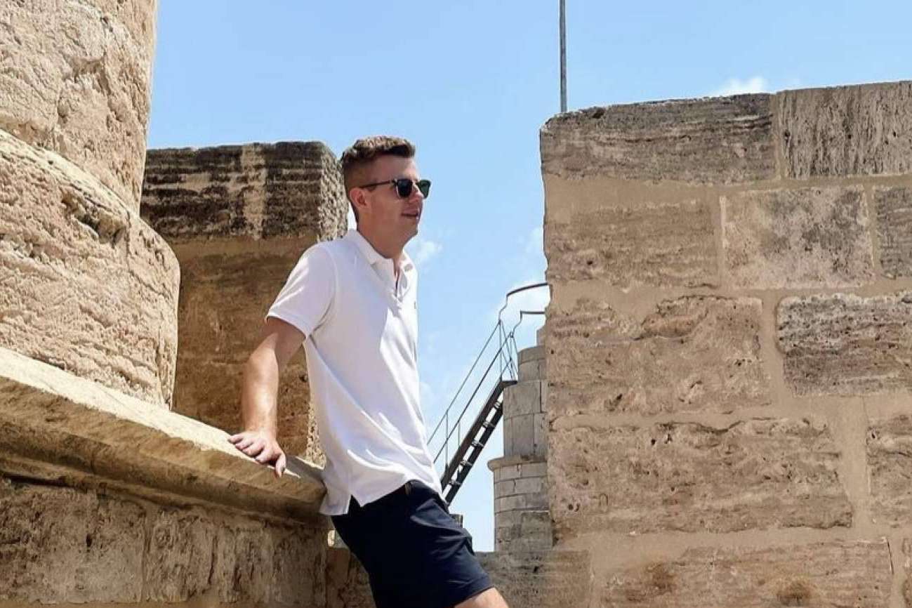 Un joven empresario en Valencia está creciendo en el  mundo online con más de 100k seguidores en Instagram