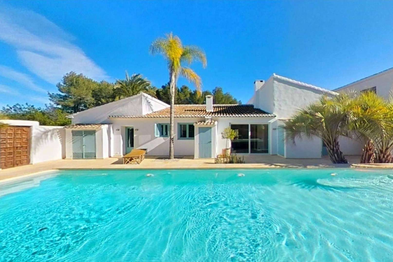 Venta de propiedades de obra nueva y segunda mano en la Costa Blanca, con Home Target