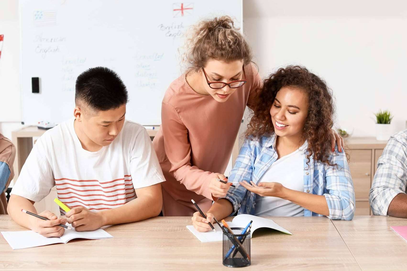 ¿En qué consisten las estrategias de innovación educativa en inglés de American Language Academy?