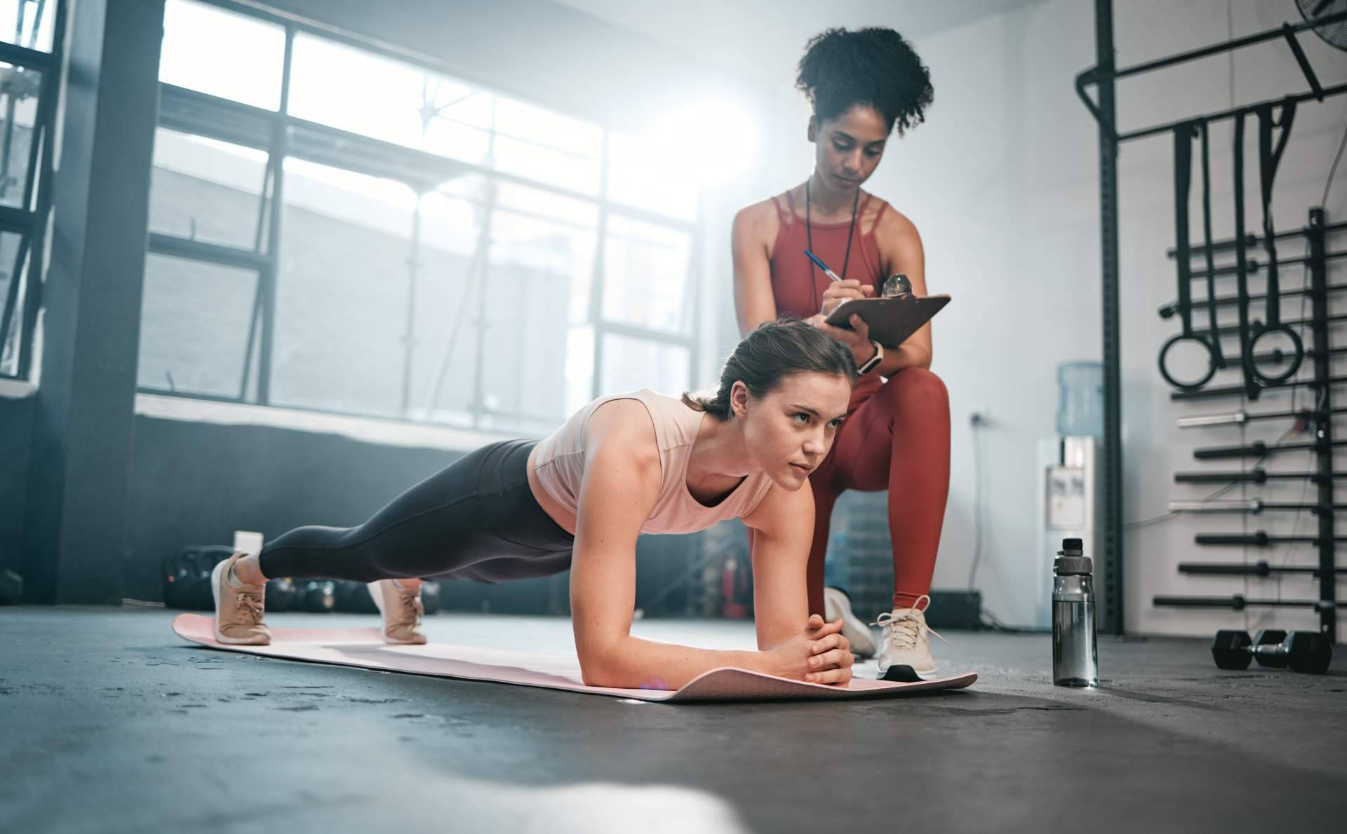 Las ventajas de contratar un profesional personal trainer online