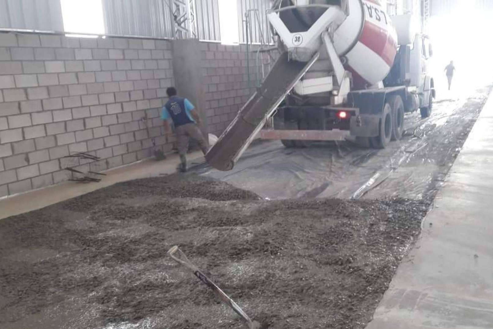La elección de las fibras adecuadas para cada solera de hormigón