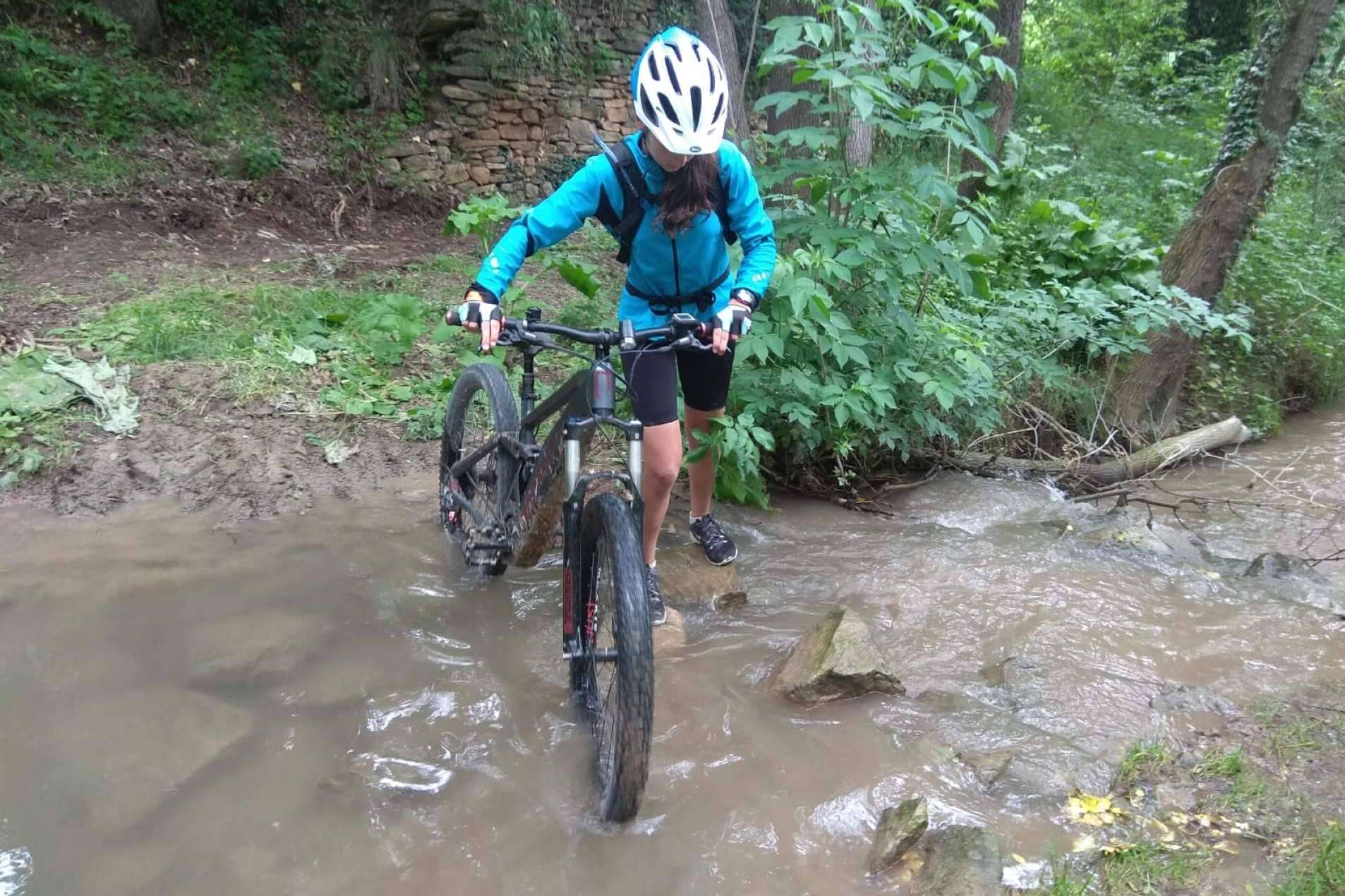 Rutas en e-bike respetando la naturaleza con Zenith Aventura