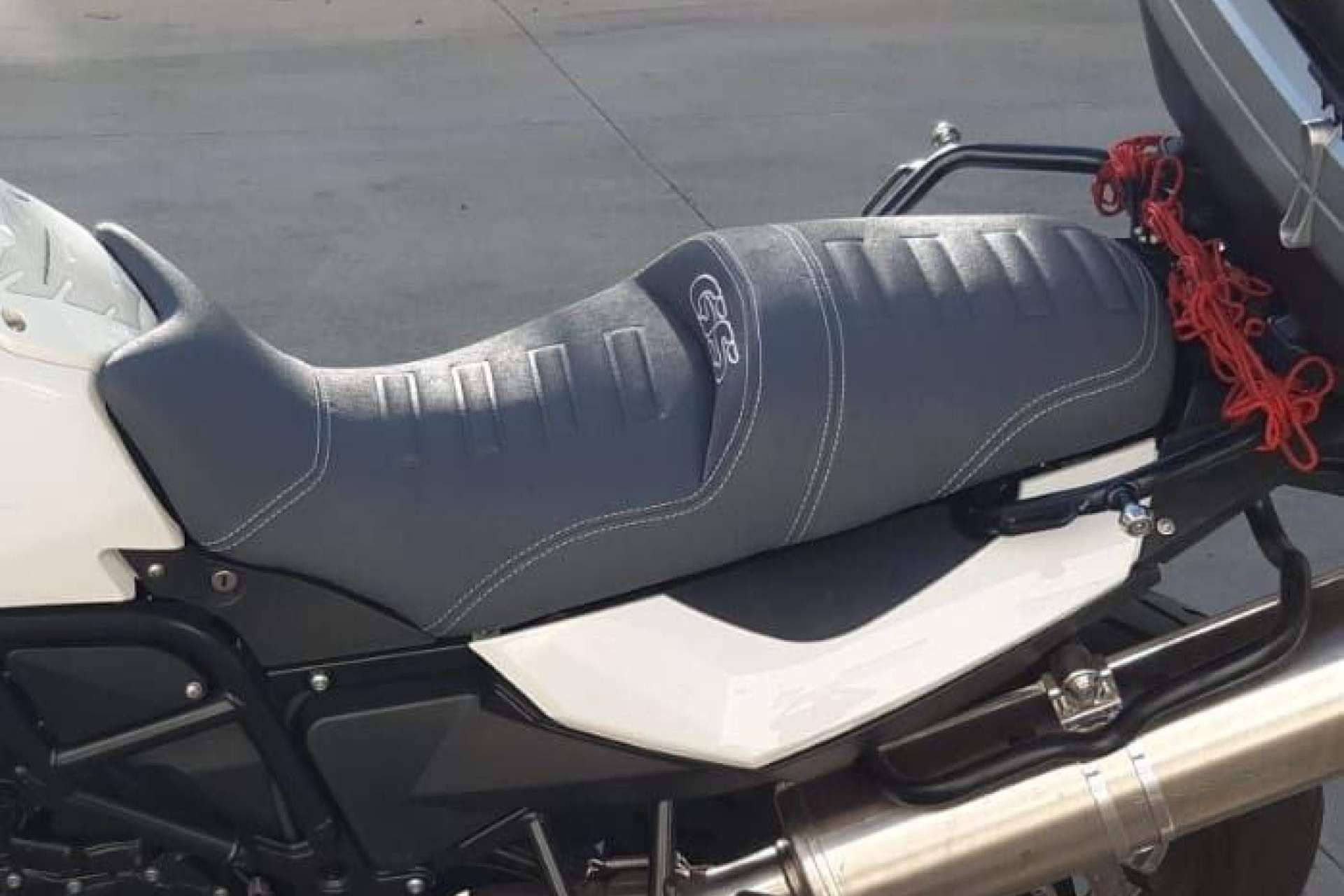 JM-Fundas dispone de asientos confortables para motos de carretera