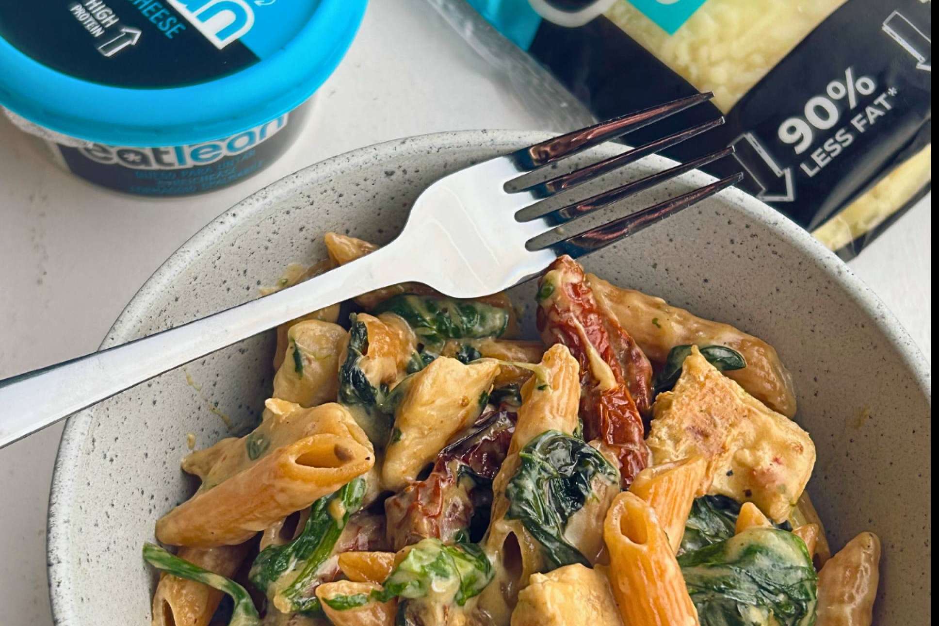 Eatlean permite adquirir un queso saludable, rico en proteínas y con solo un 3 % de grasa