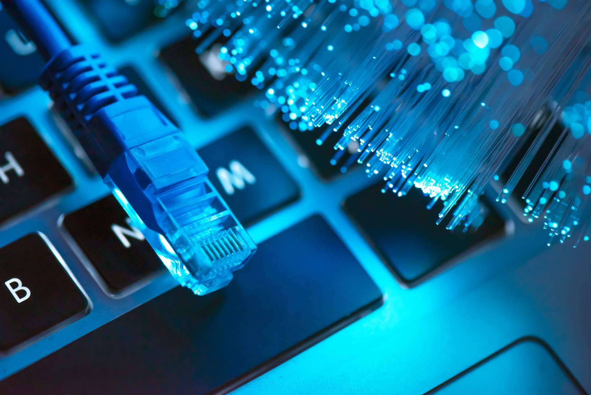La Fibra Óptica Plástica, una solución definitiva en el mundo de la conectividad