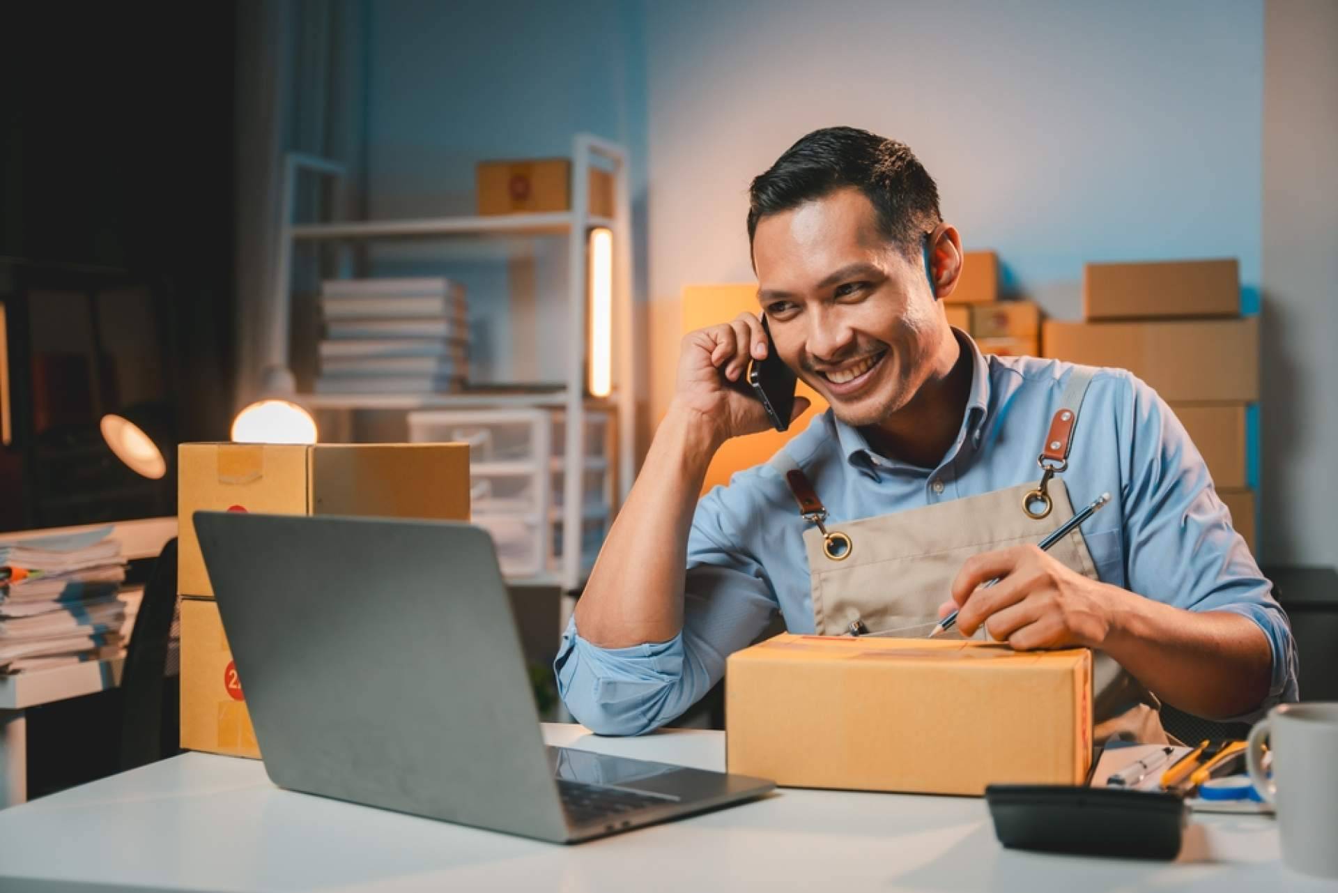Logística flexible para afrontar la temporada pico, con Adock Fulfillment