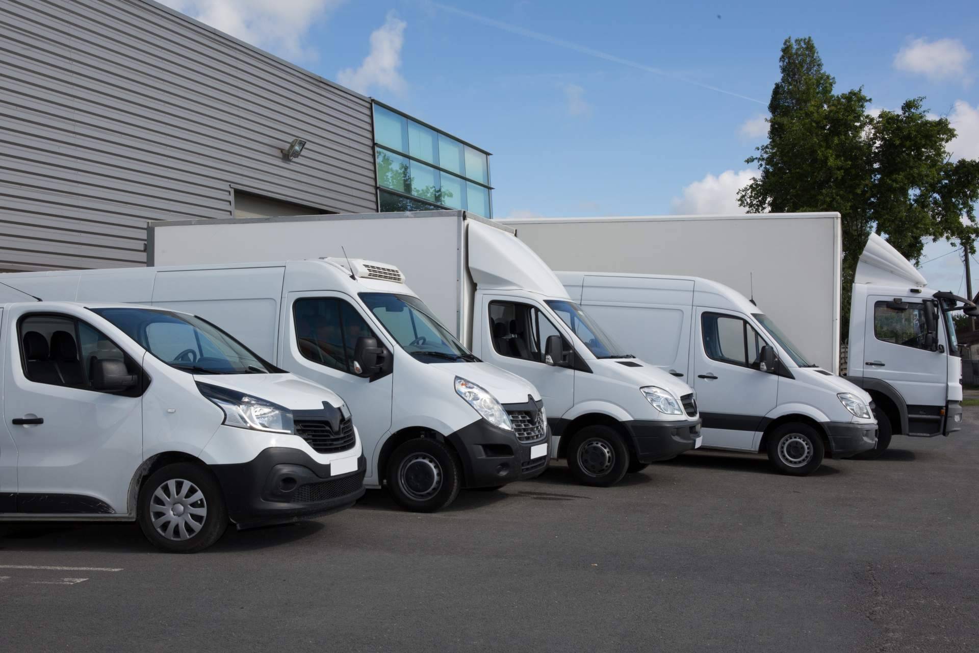 Renting de furgoneta para empresas y particulares de la mano de Smile Rent Europa