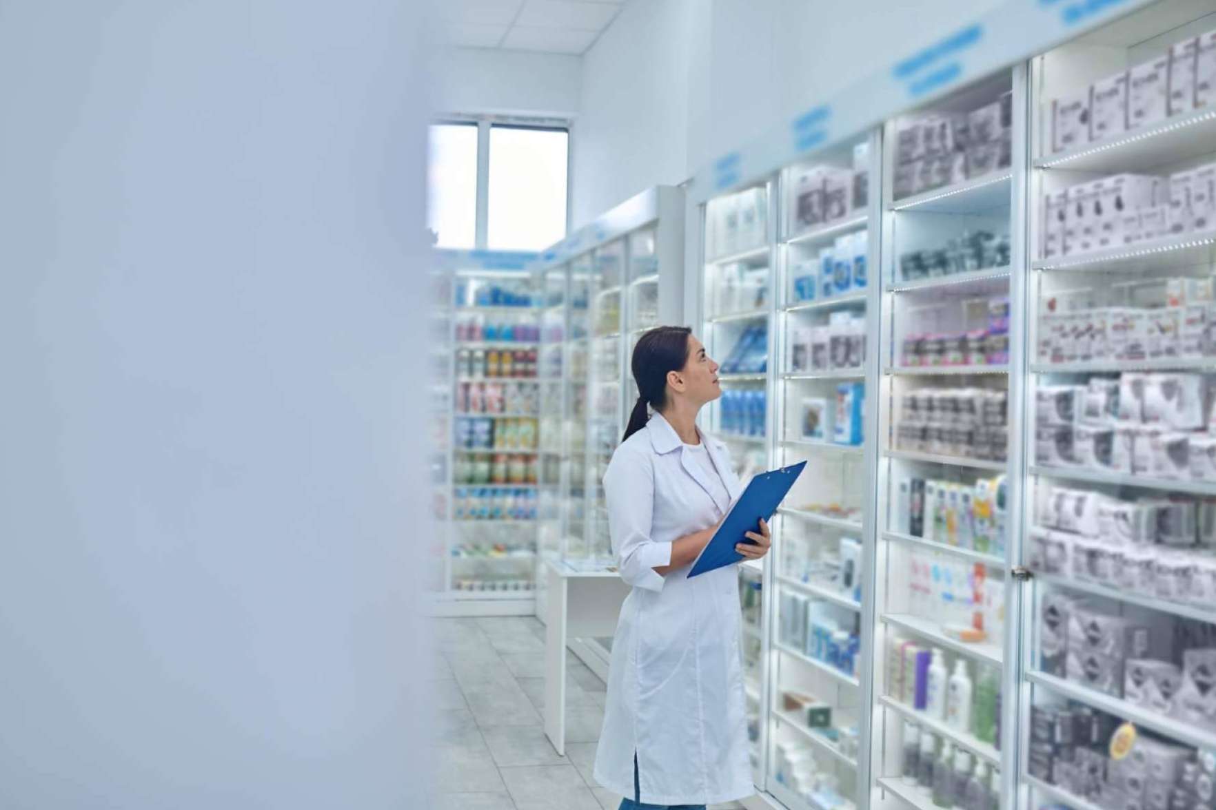 La consultoría que asesora en la gestión de farmacias en venta particulares, ConfiaFarma