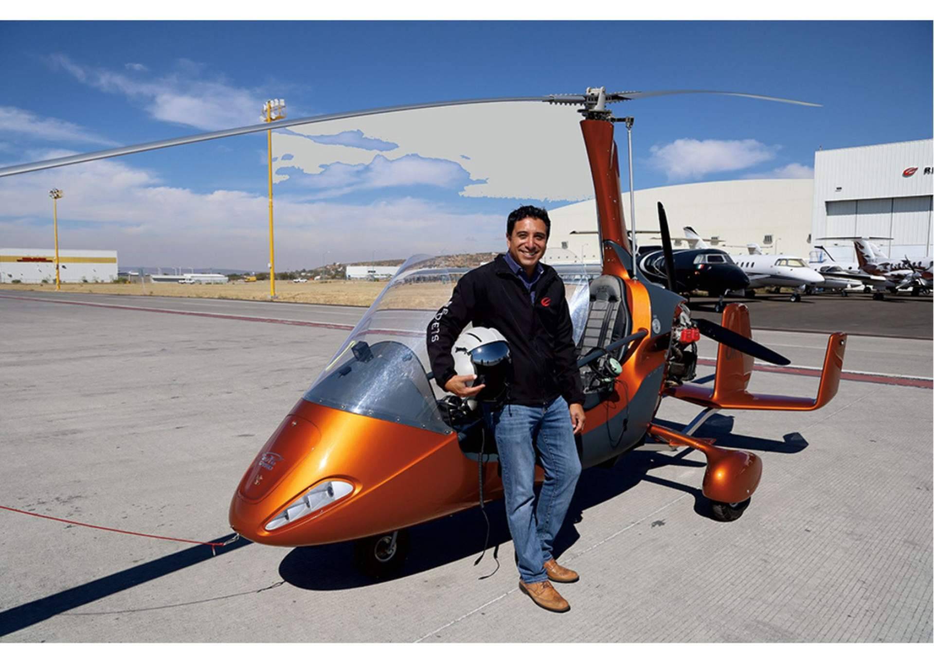 Piloto innovador y experimentado en el mundo de la aviación, así es Bernardo Moreno León
