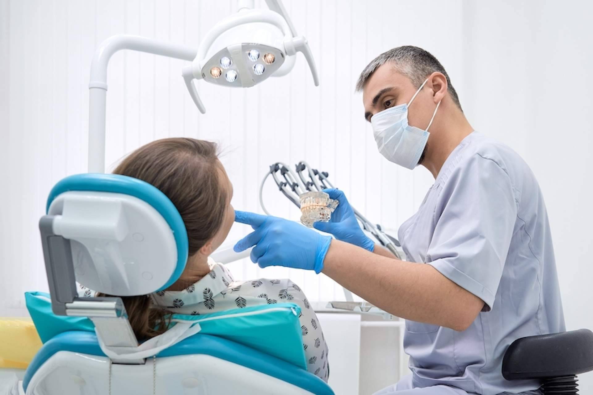 Especialistas en carillas dentales, con Carlos Saiz Smile