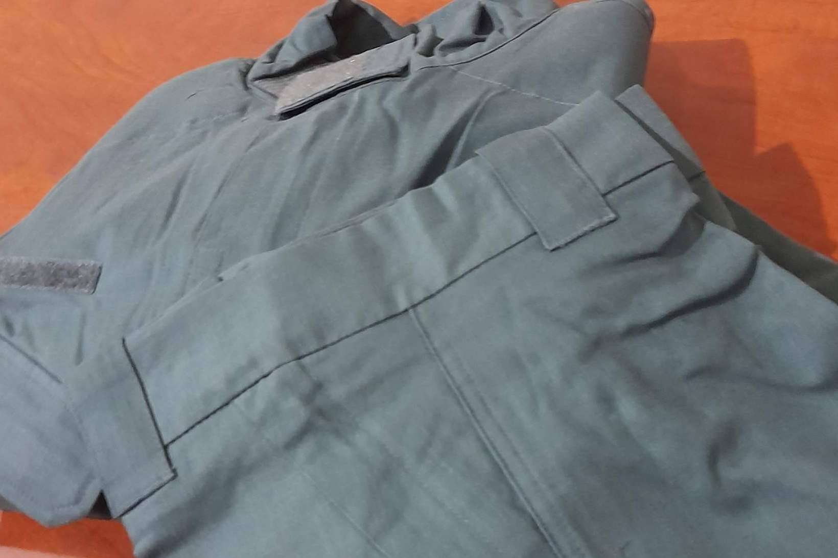 ¿Cuáles han sido las últimas adjudicaciones a la compañía de suministro de uniformes y complementos Distarmatex?