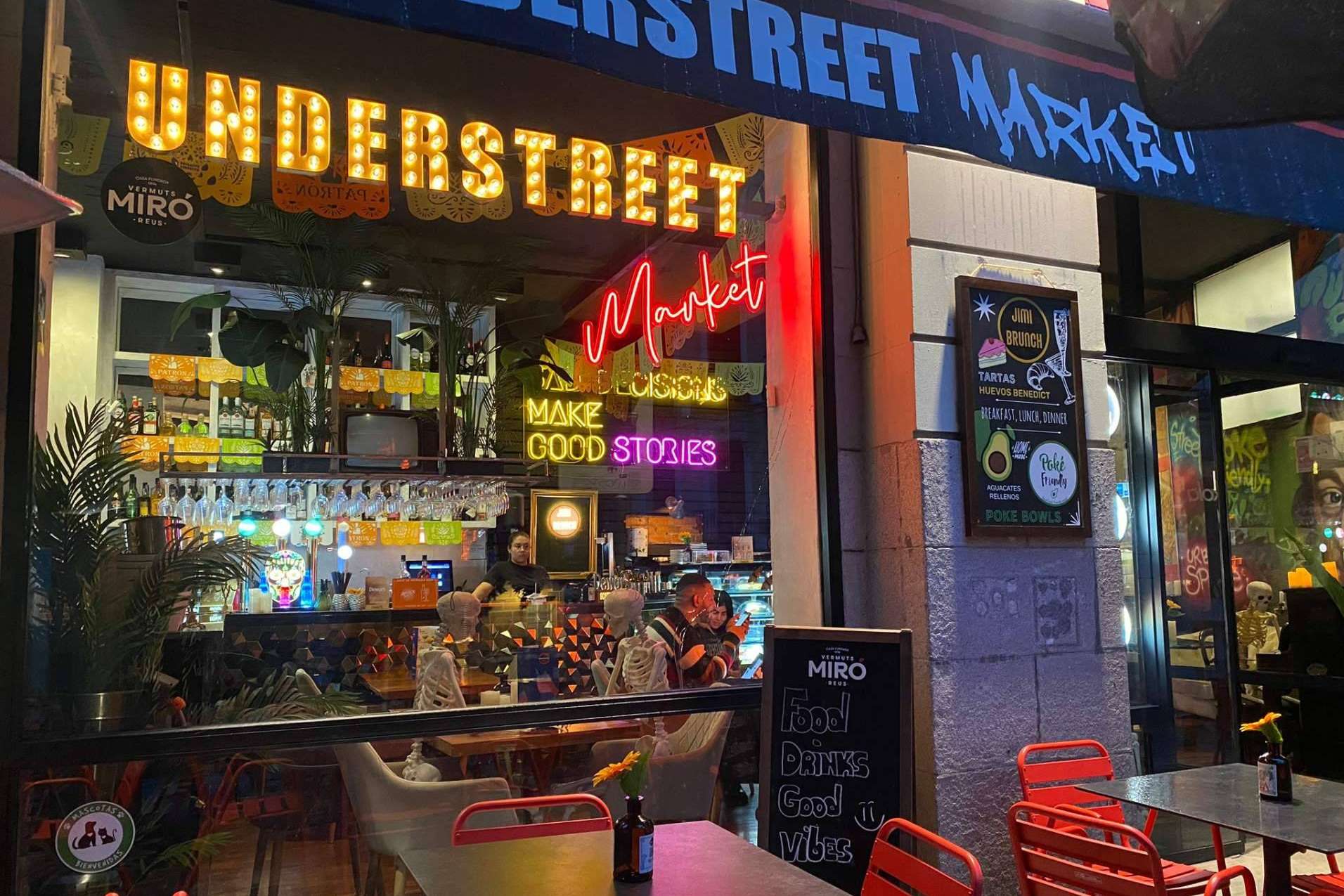Un mercado gastronómico de Madrid ubicado en el barrio de la Latina es Understreet Market