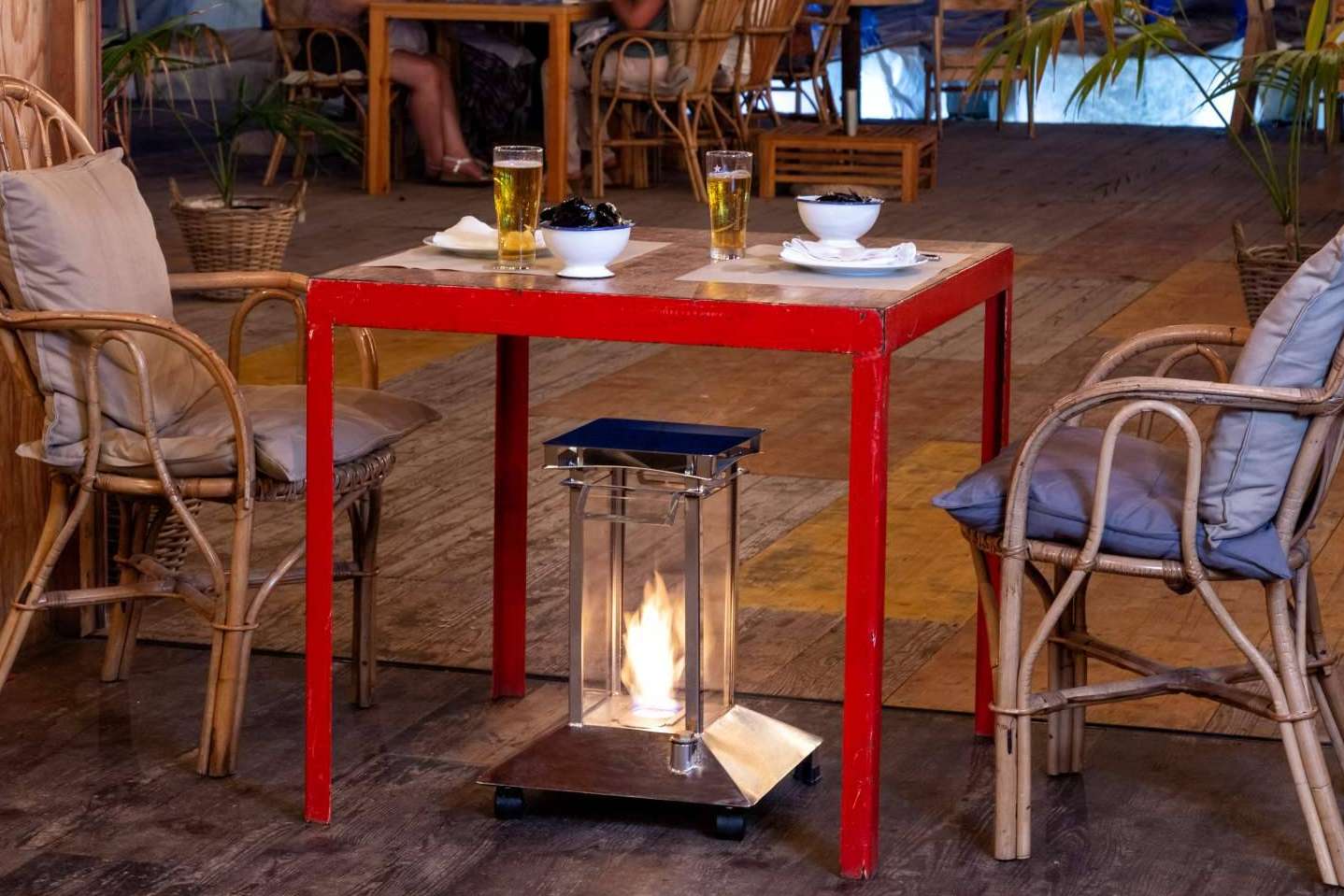 ¿Qué estufa poner en las terrazas de restaurantes?
