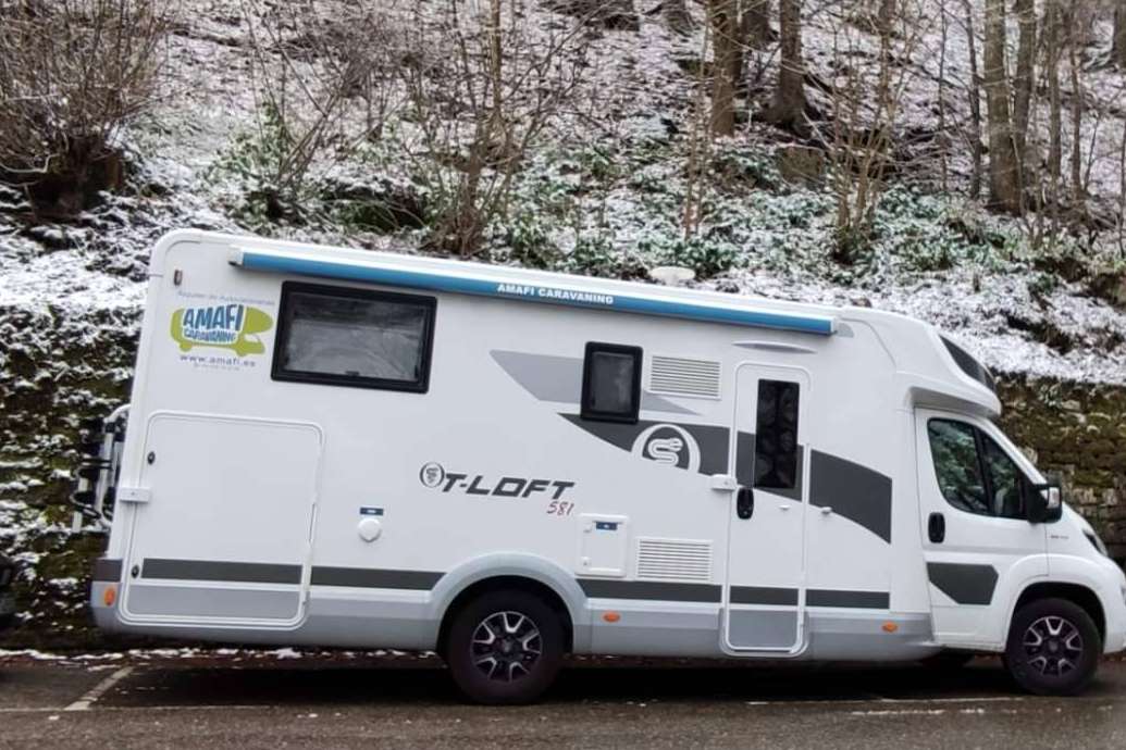 Dónde están los mejores sitios para ir en autocaravana a esquiar, por Amafi Caravaning