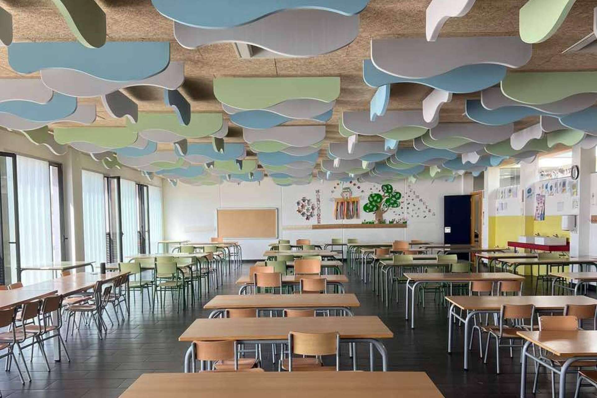 La importancia del bienestar acústico en los centros educativos