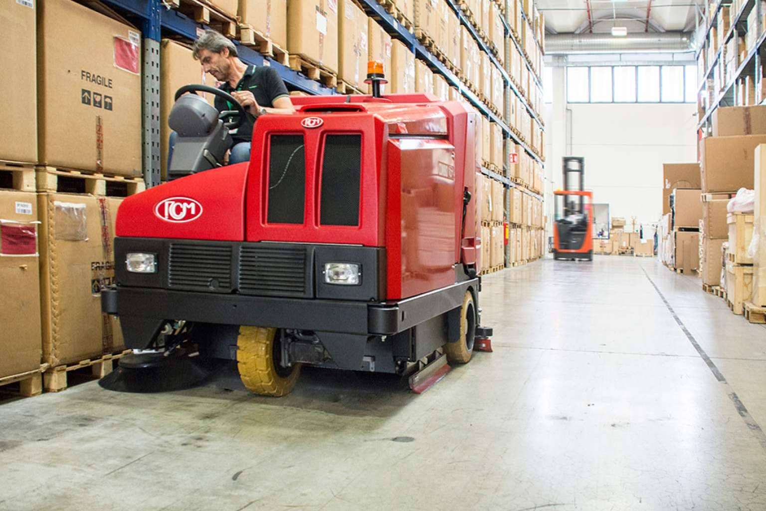 RCM Ibérica, una compañía de venta de maquinaria de limpieza industrial