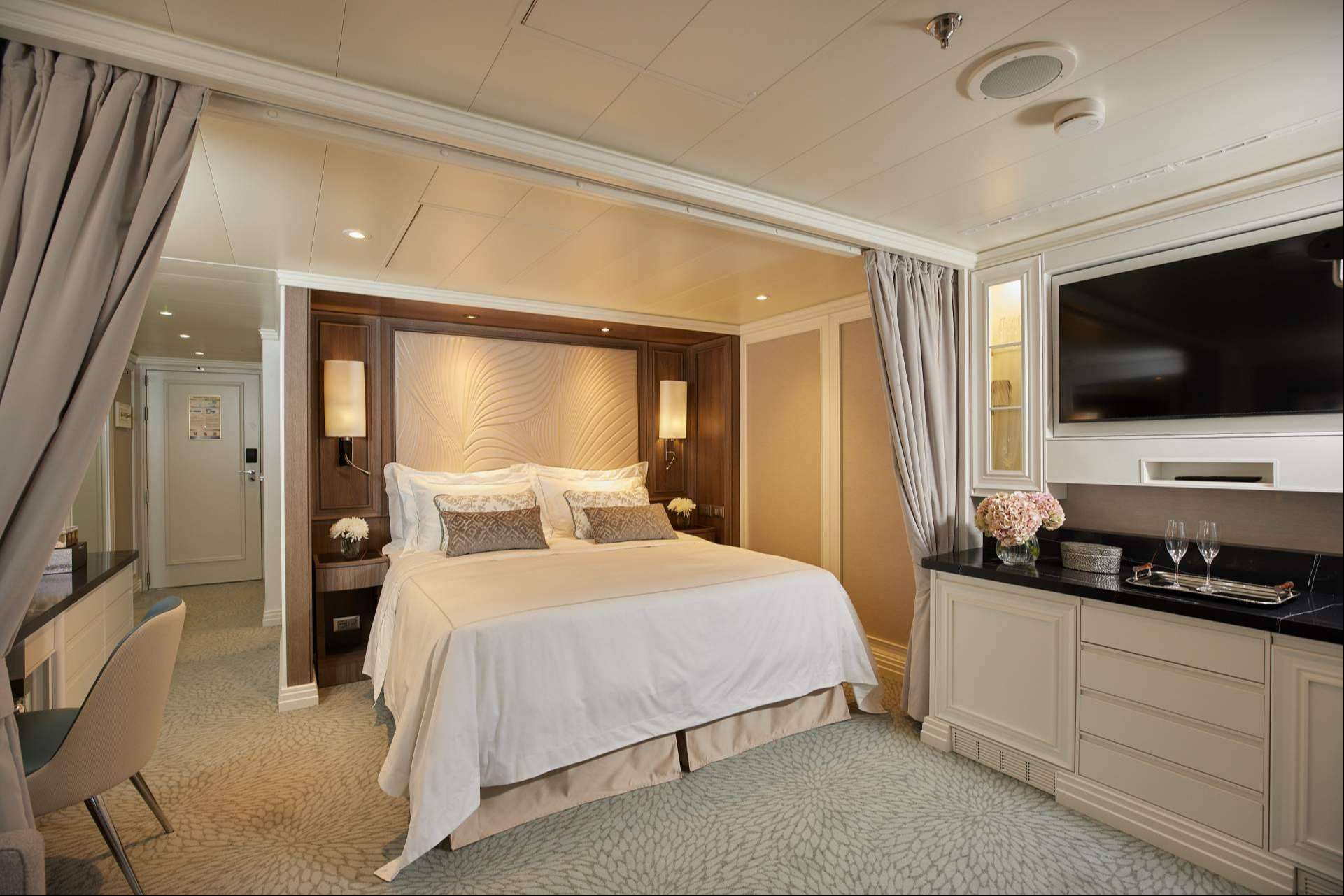 Regent presenta el Seven Seas Grandeur, el sexto barco de la flota más lujosa del mundo