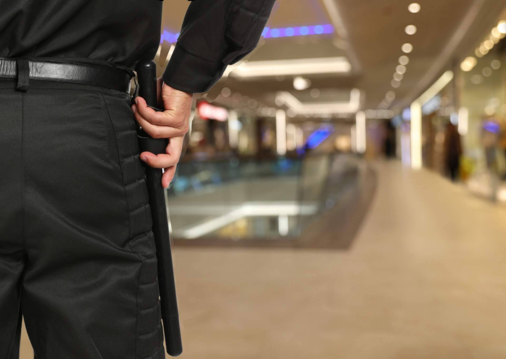 Equipamiento para vigilantes de seguridad privada, de la mano de Tienda Shoke