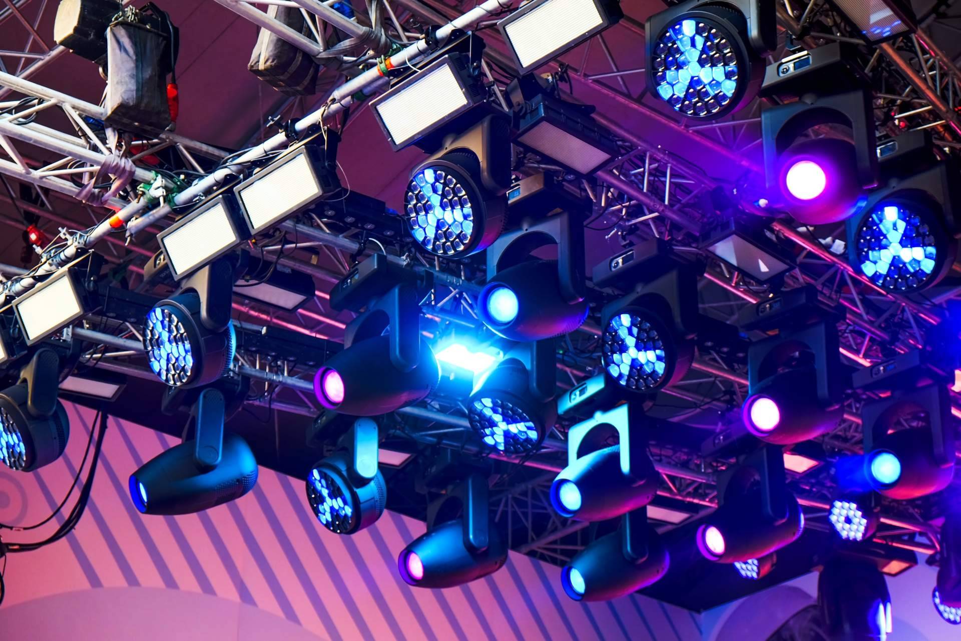 Alquiler de sonido e iluminación con Lasonora