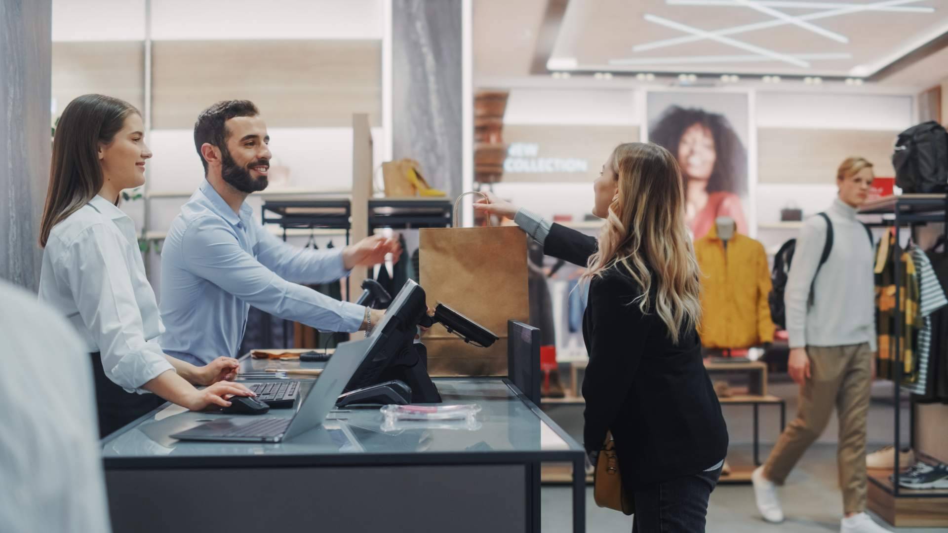 SolverMedia, las ventajas de utilizar un software de gestión para tiendas de ropa
