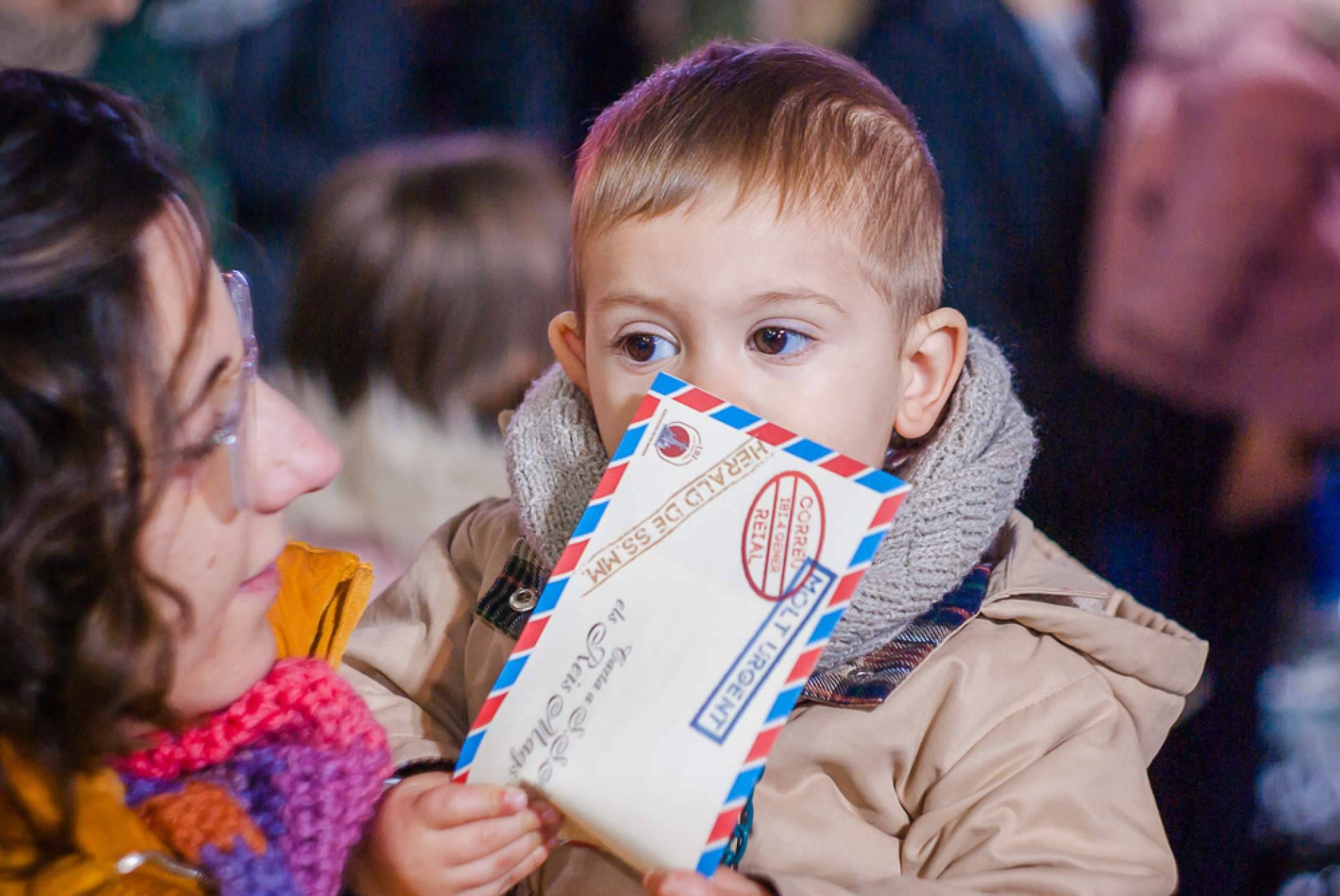 Crear la carta de los Reyes Magos a los niños, con losreyesmagosescriben.com