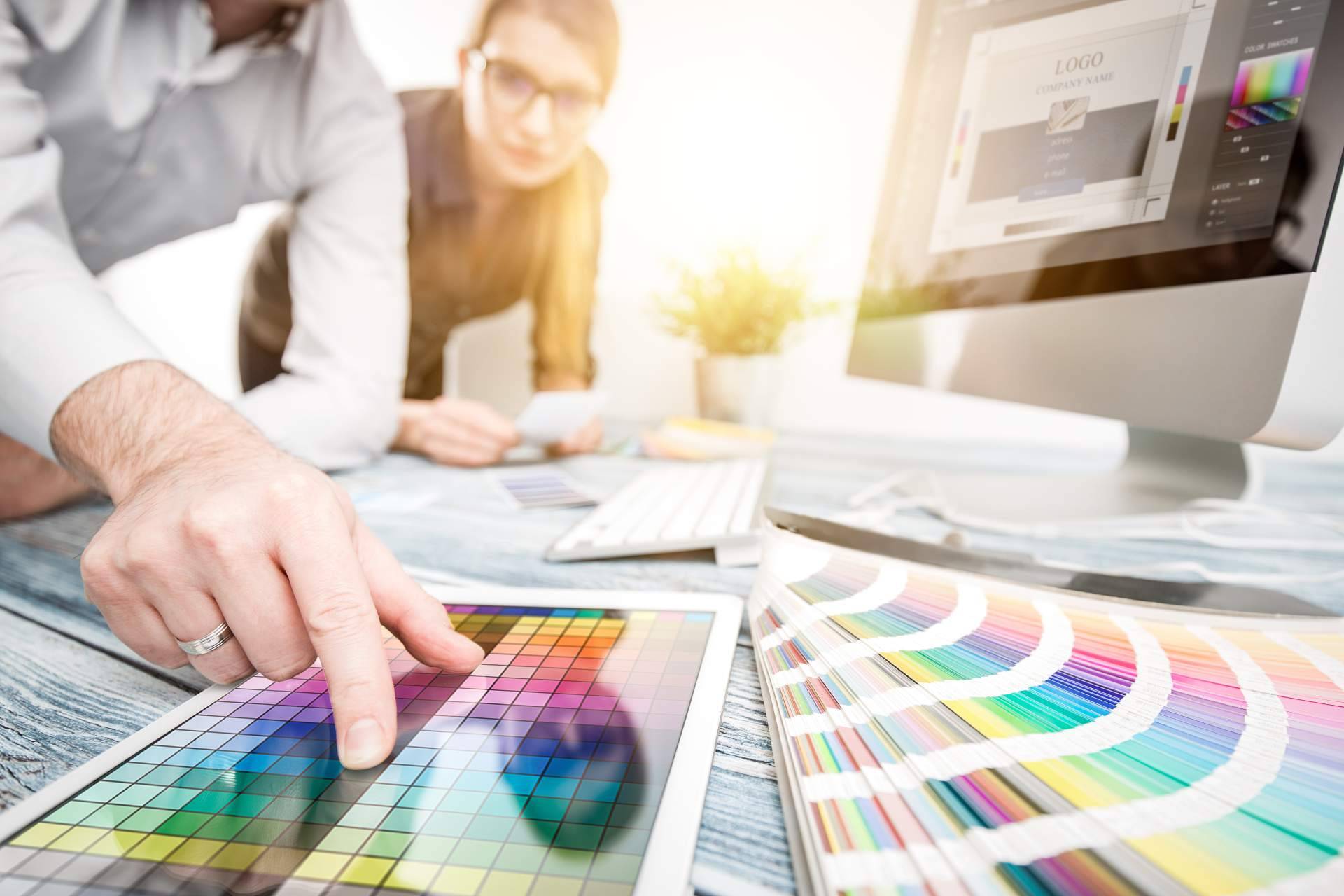 Aspectos positivos de estudiar diseño gráfico y marketing digital