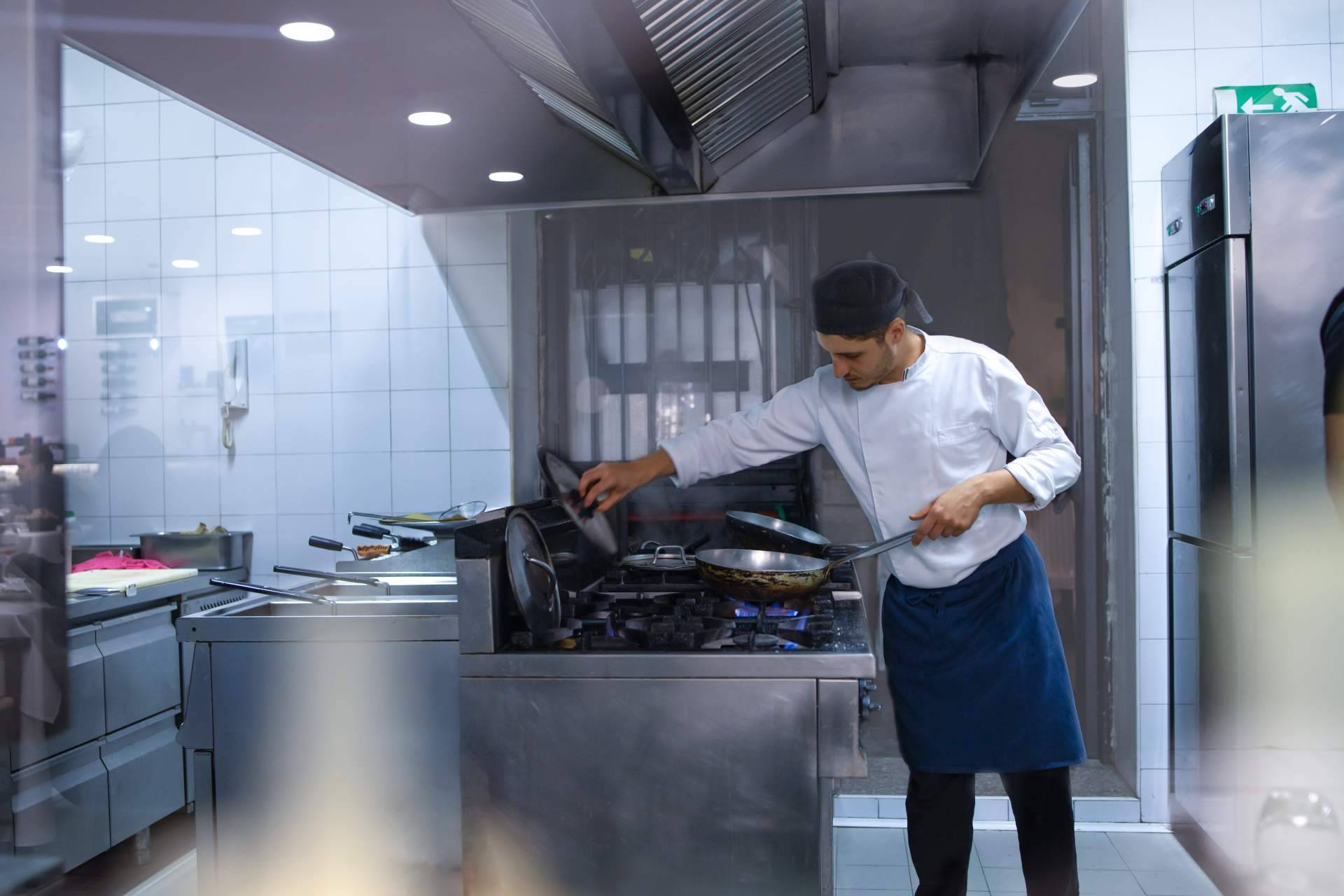 Llevar a cabo proyectos de restauración con los especialistas de Taztú
