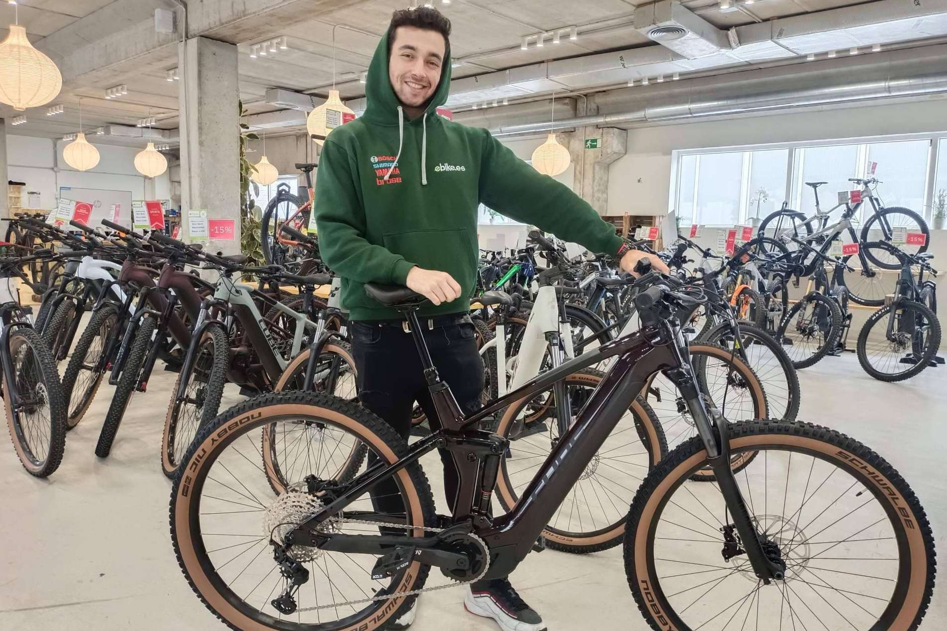 La Cube Stereo Hybrid 140, disponible en eBike.es, se postula como una de las e-MTB más vendidas en España