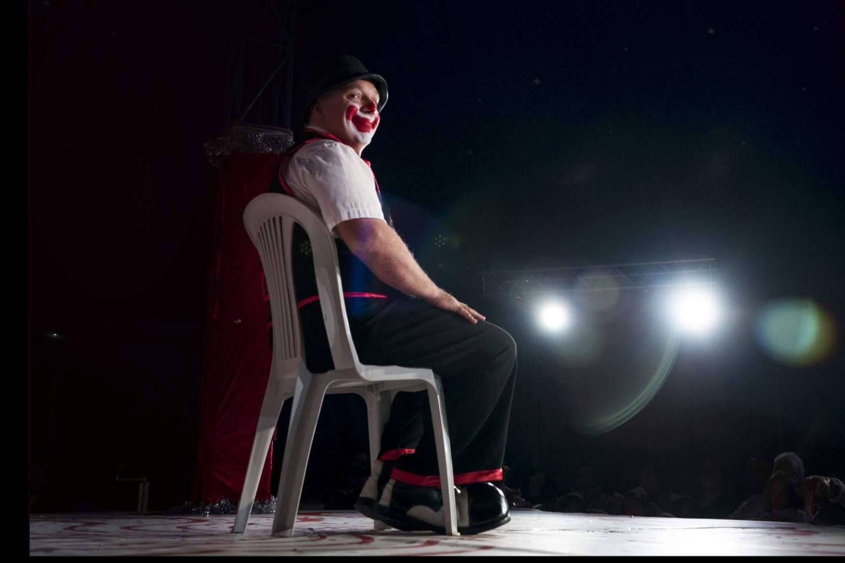 El nuevo circo de la Navidad de Alpha Circus