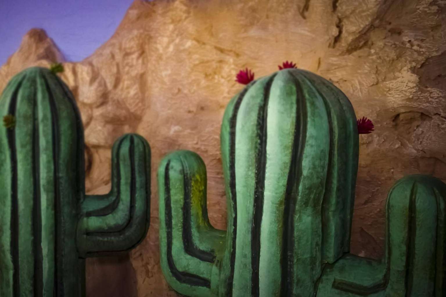 Escape room con ambientación inmersiva en Madrid, con la empresa Influx Escape Games