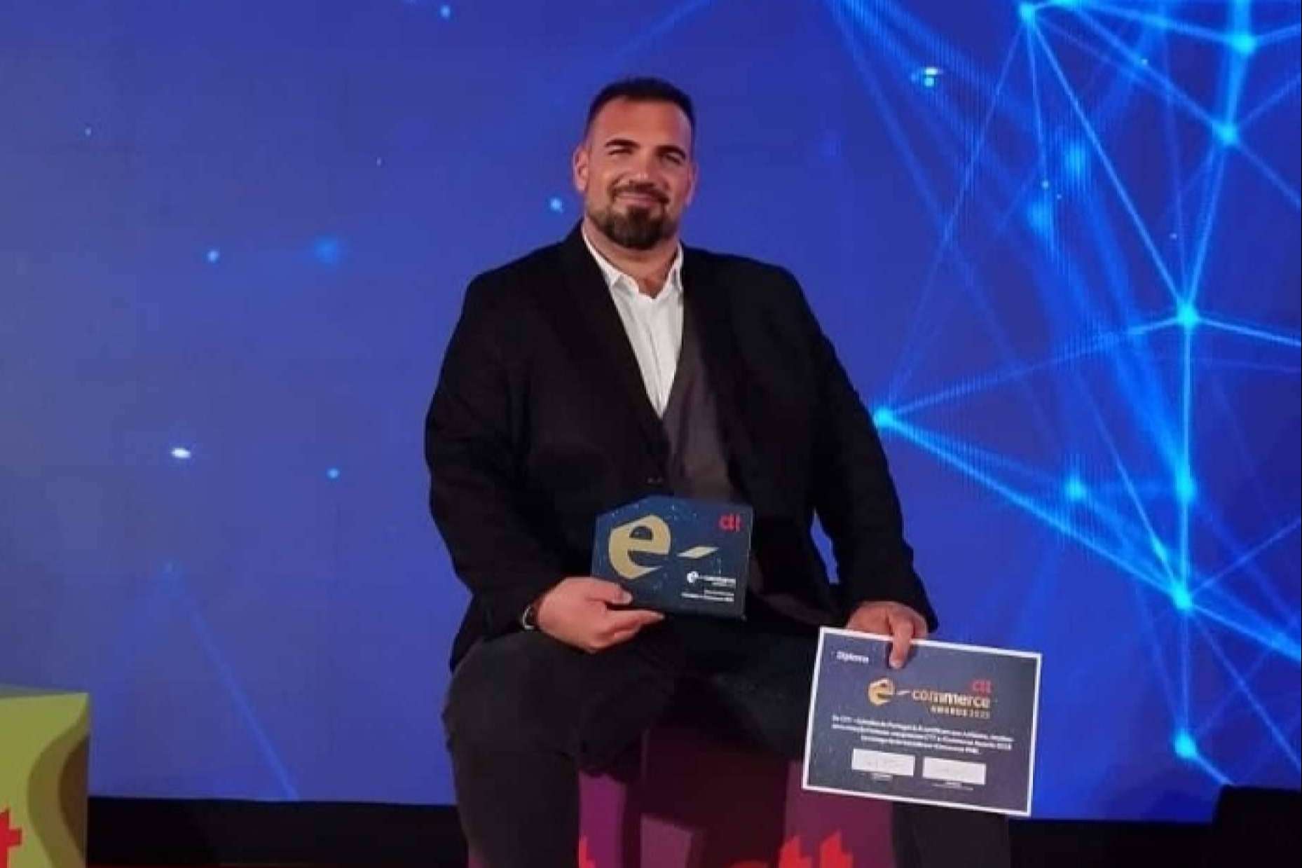 Pablo Moscoloni, CEO de Allzone, concede una entrevista