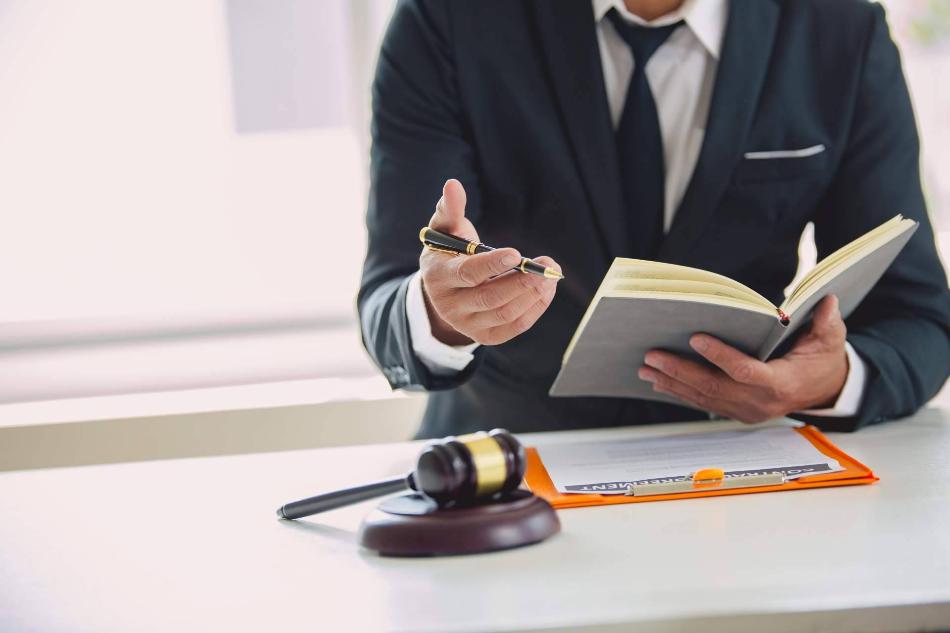 Un despacho de abogados en Coruña expertos en la defensa penal
