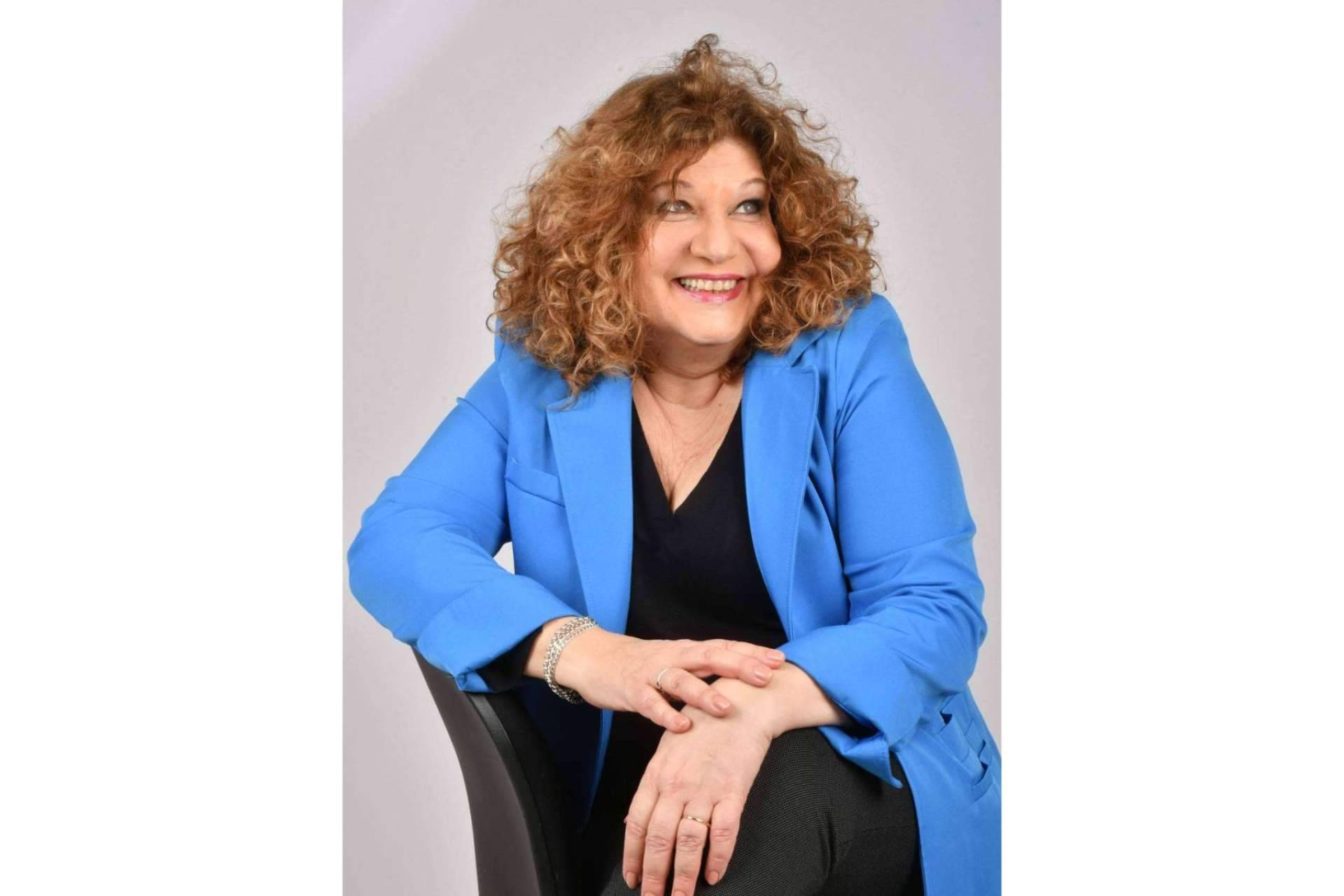 Coach Mónica Pes y sus programas de coaching para que las mujeres cumplan sus objetivos