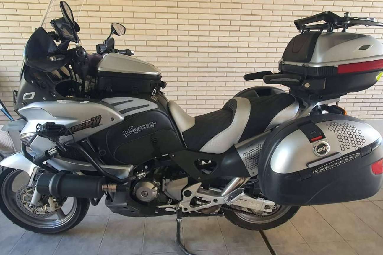 Cuáles son los beneficios que aporta un asiento confort para motos de JM-FUNDAS