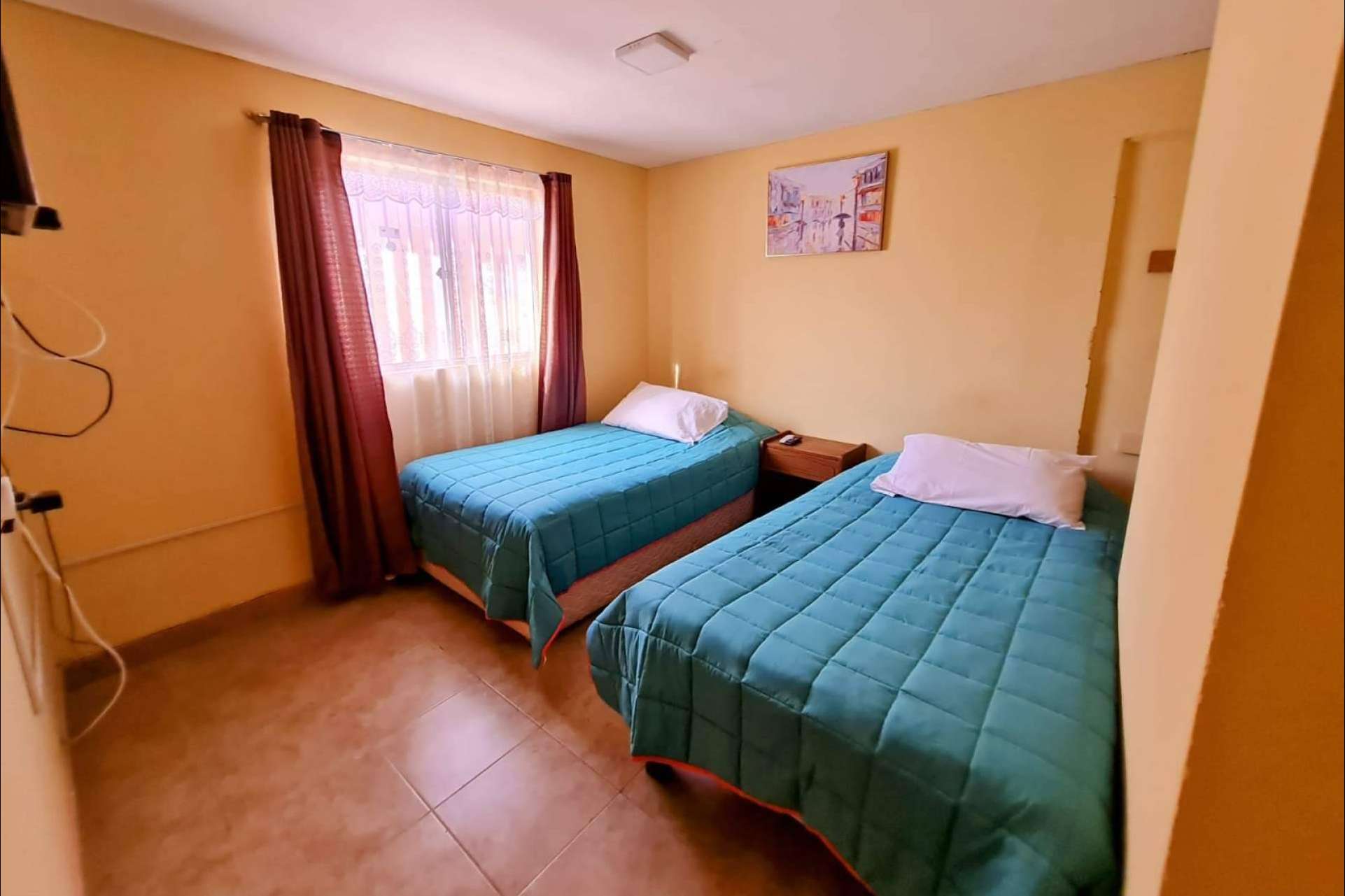 Alojarse en Residencial Baquedano. Disfrutar de la tranquilidad en un pueblo con mucha riqueza cultural