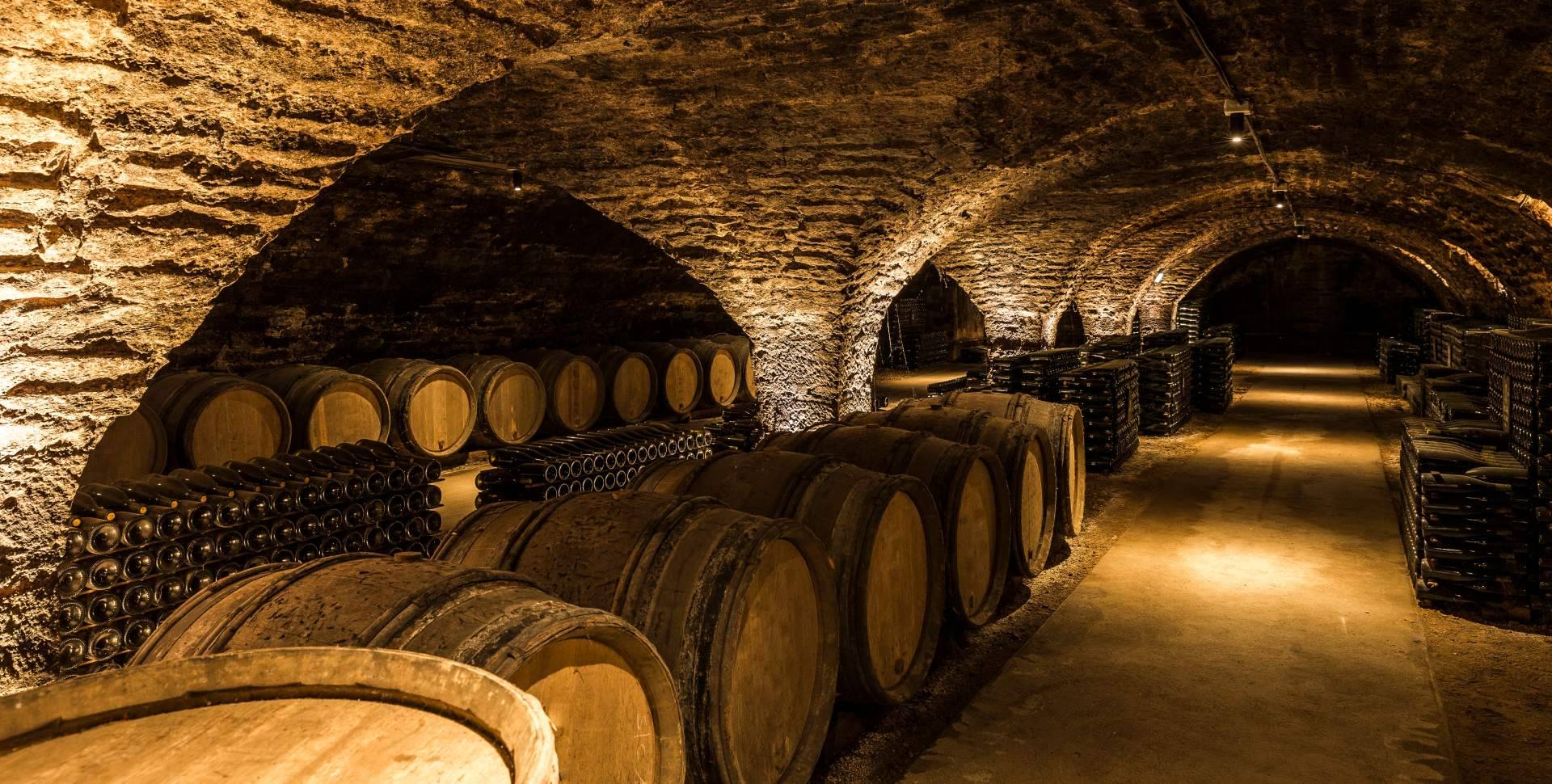 La bodega centenaria fundada en 1918 en Sant Sadurní d'Anoia es CELLER MOST DORÉ