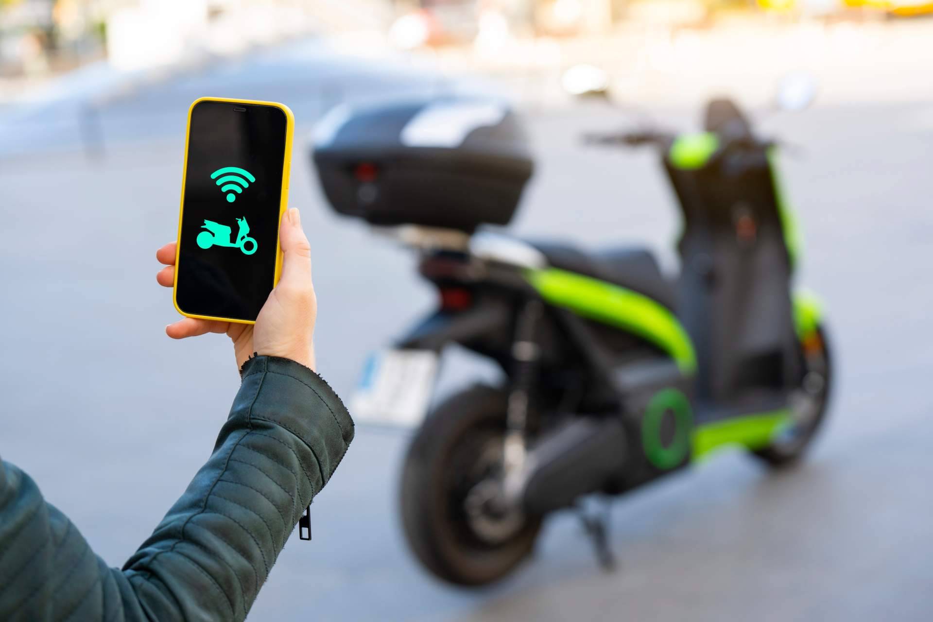 Grupo Ávolo, empresa especialista en la venta de motos eléctricas de diferentes marcas