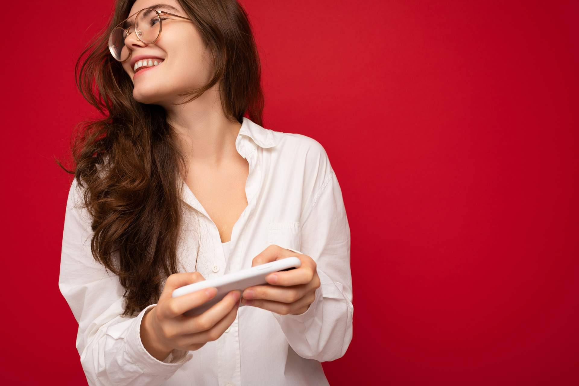 Una nueva forma de ver y compartir vídeos de contenido, con YOUUUP app