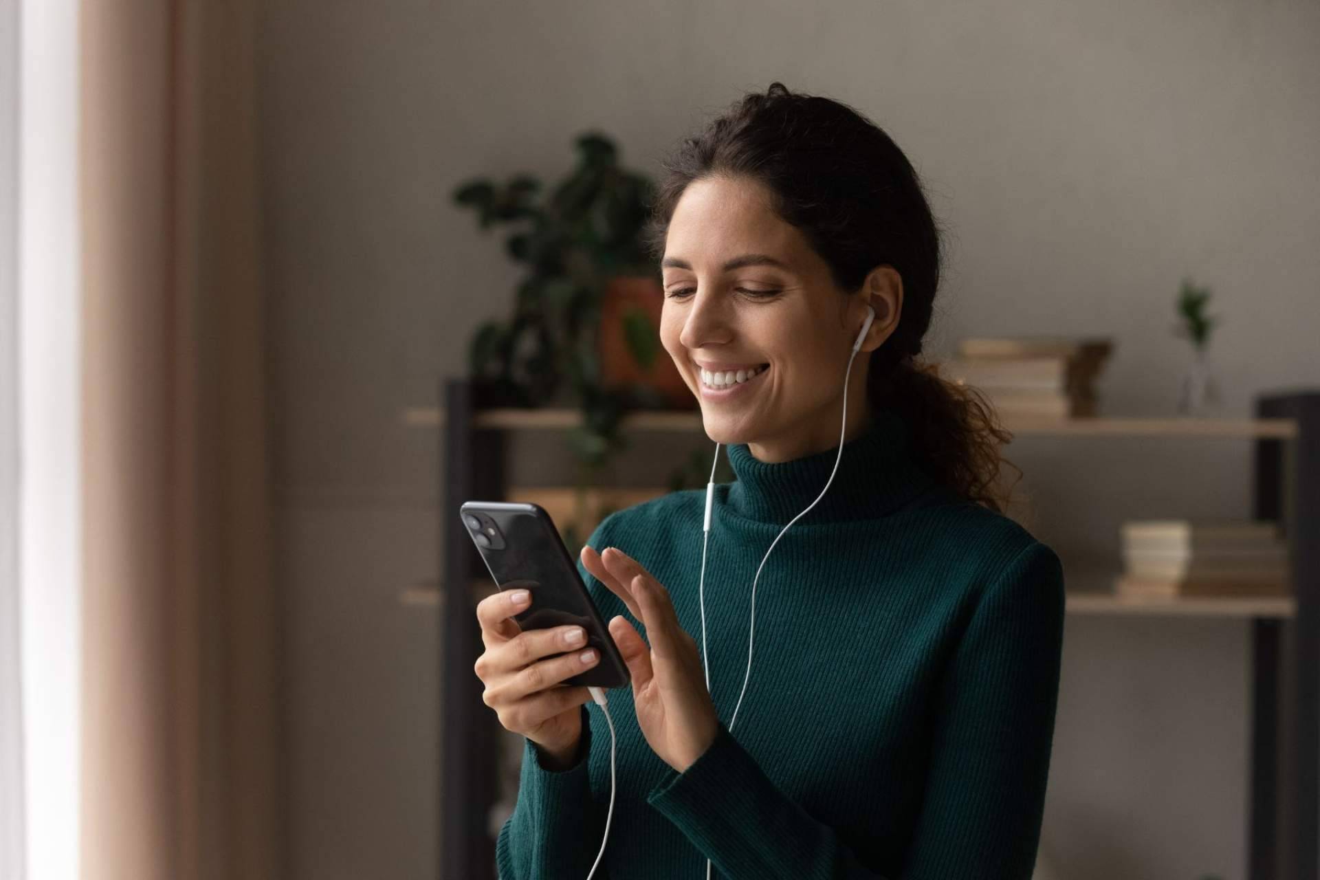 En las reproducciones de Spotify,  crear una estrategia sólida e integral con Viralizate