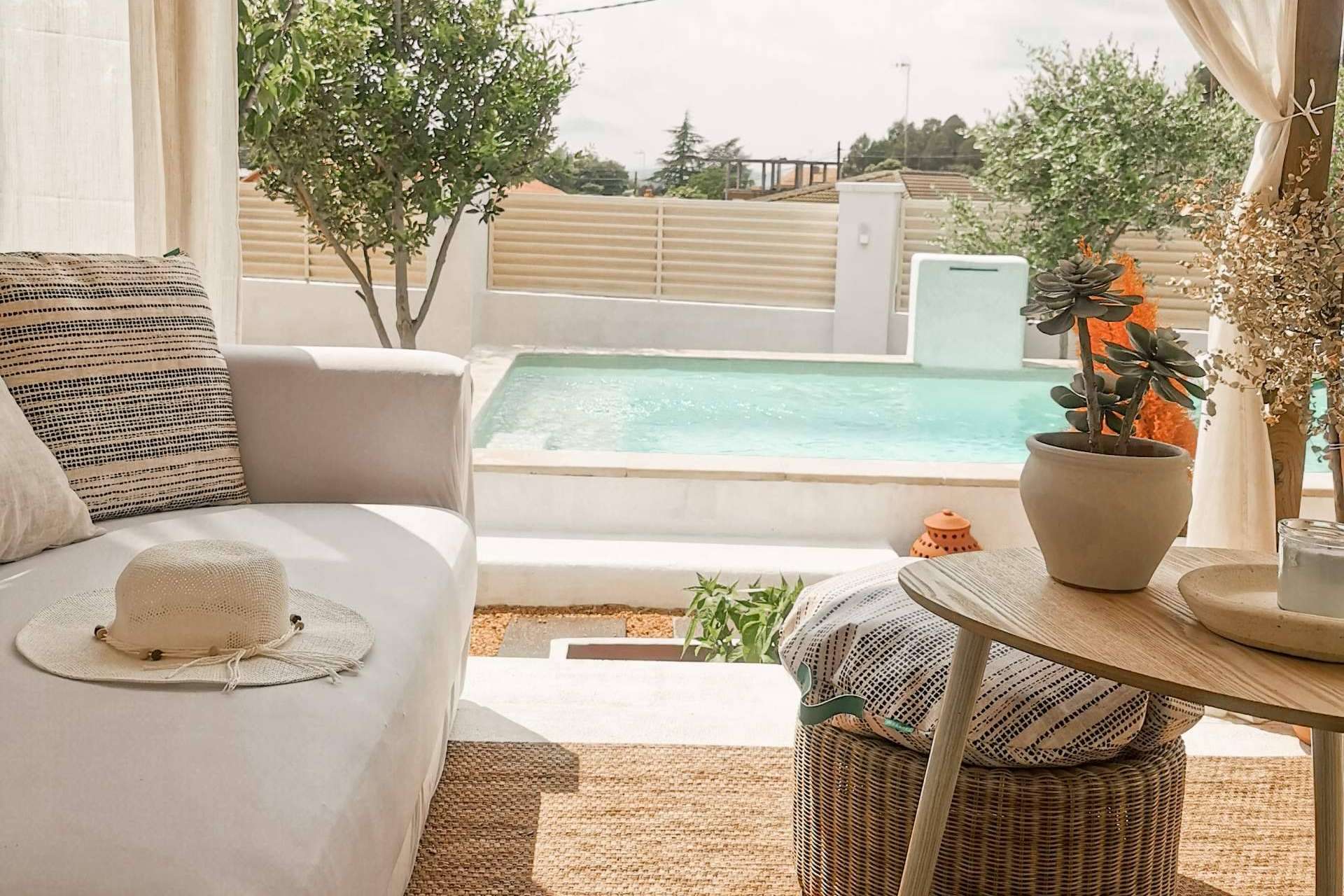 Decorar balcones pequeños con ideas de Sokios