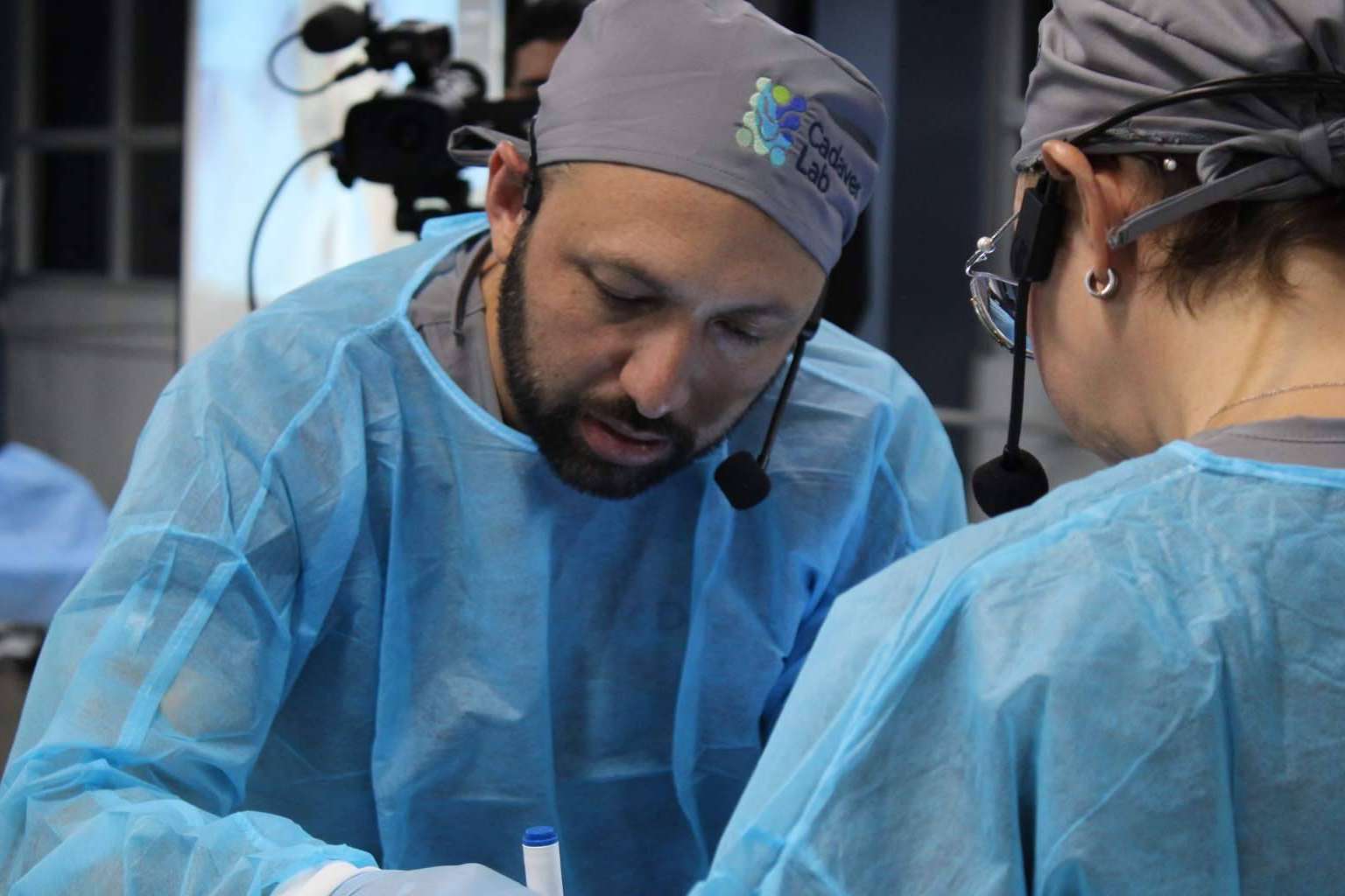 Entrevista al director médico de CadaverLab, el Dr. Diego Pineda