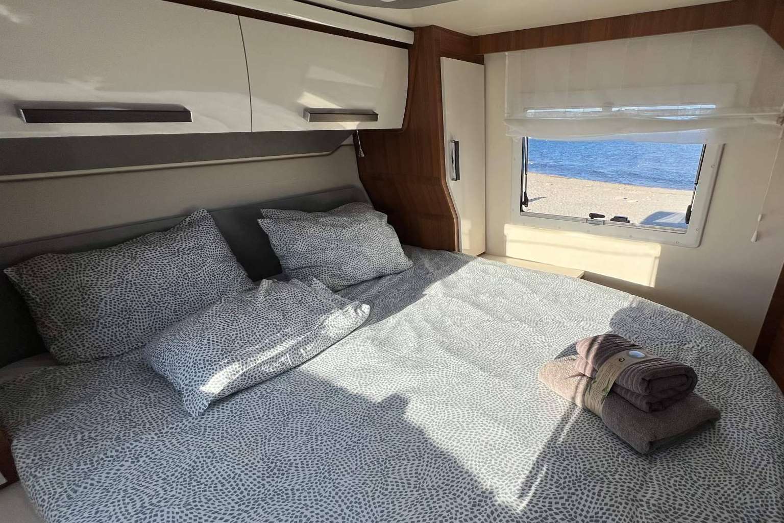 Amafi Caravaning ofrece servicio de alquiler de autocaravanas con servicio todo incluido