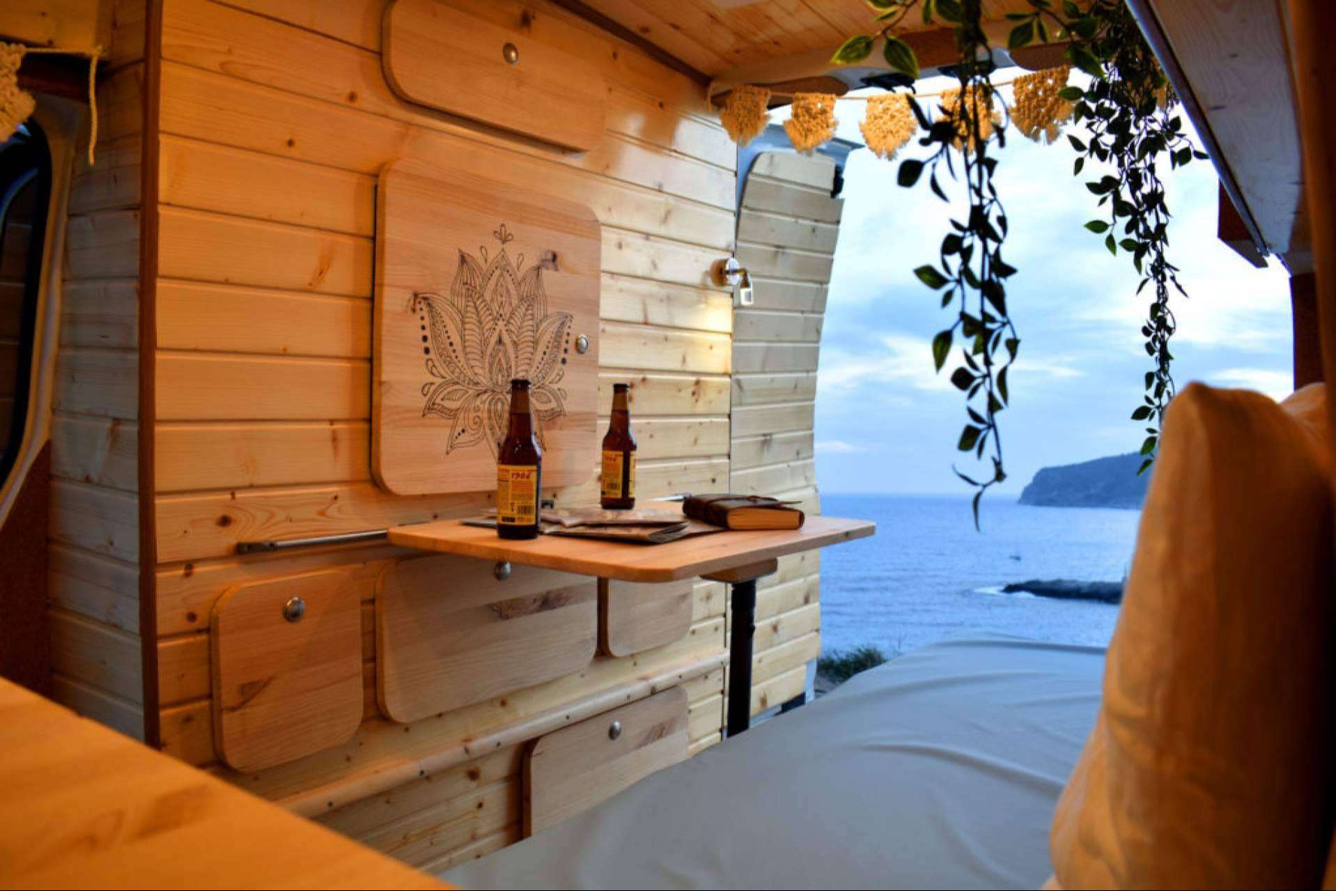 Una aventura única e inolvidable recorriendo la isla de Mallorca con Gumara Camper Vans