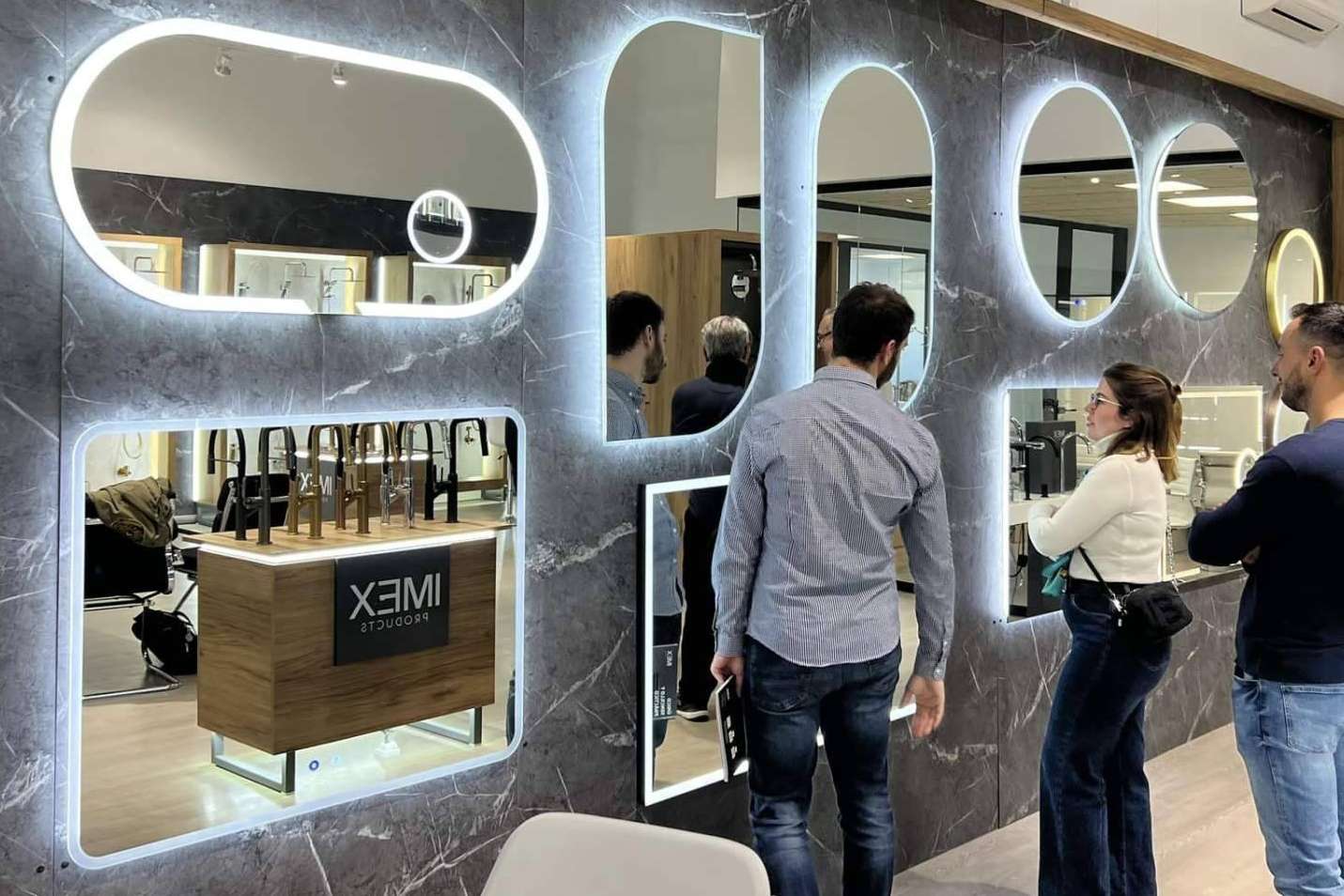 Cevisama 2024 contará con el showroom de Imex Products y Ledimex Led Mirrors y sus novedades en grifería y espejos