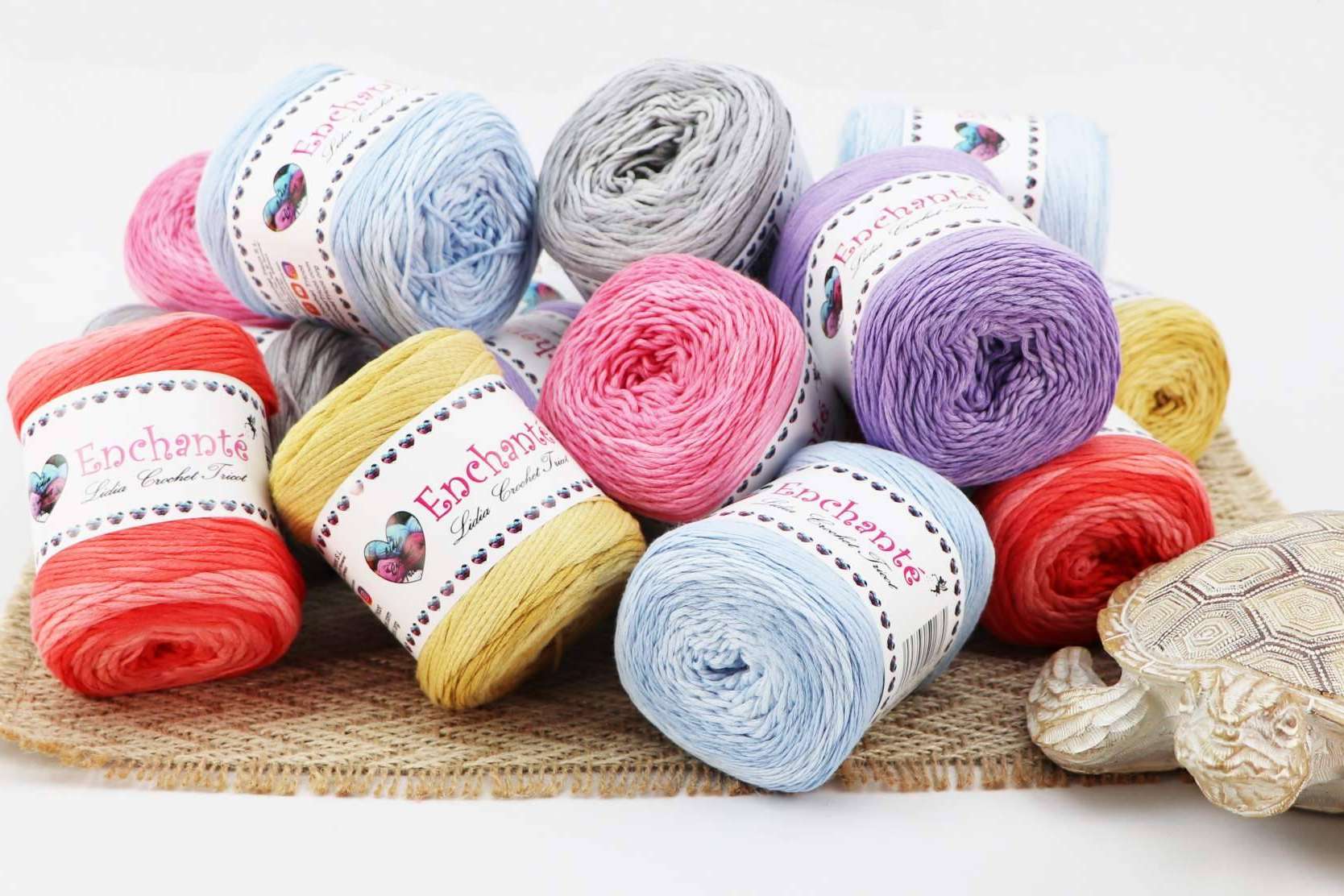 ¿Cuáles son las tendencias más recientes en tejido? ¡El crochet está de moda!