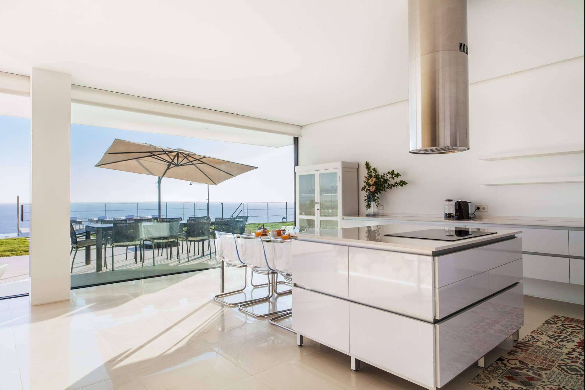 Villa Alkaram, una villa de lujo ideal para disfrutar de una escapada inolvidable en Zahara de los Atunes